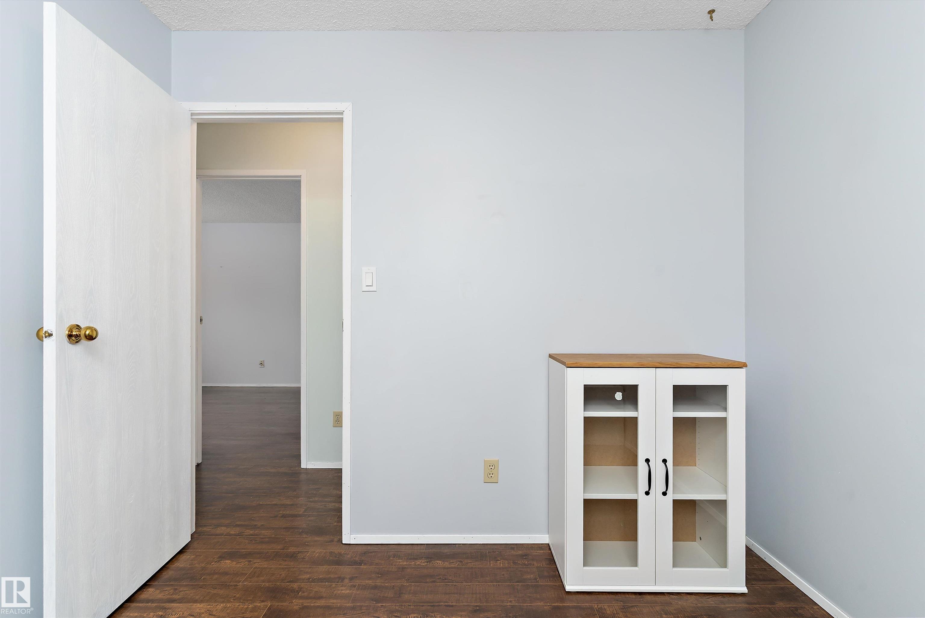 Photo 24 at 1511 104 Street NW, Bearspaw, Edmonton
