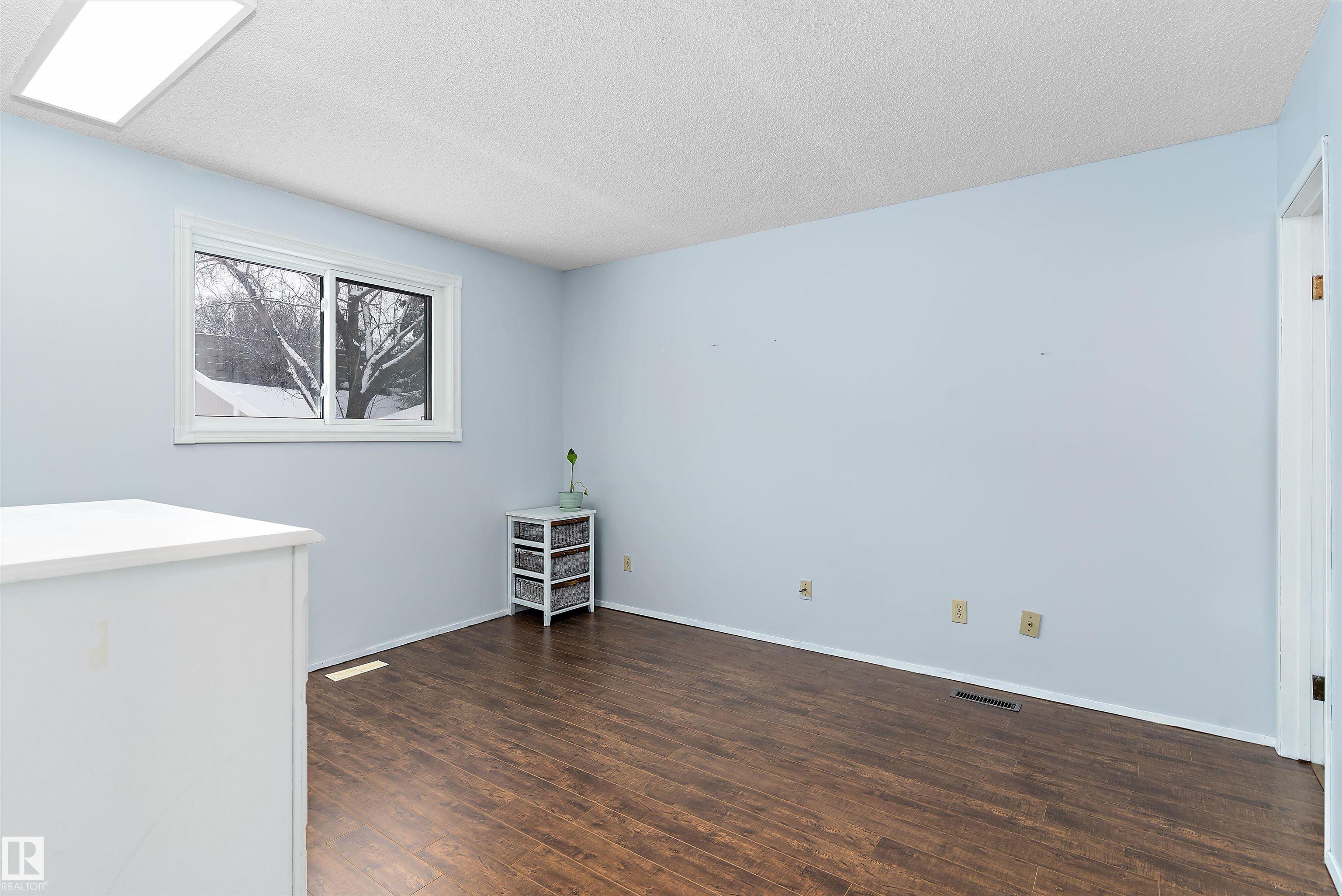 Photo 27 at 1511 104 Street NW, Bearspaw, Edmonton