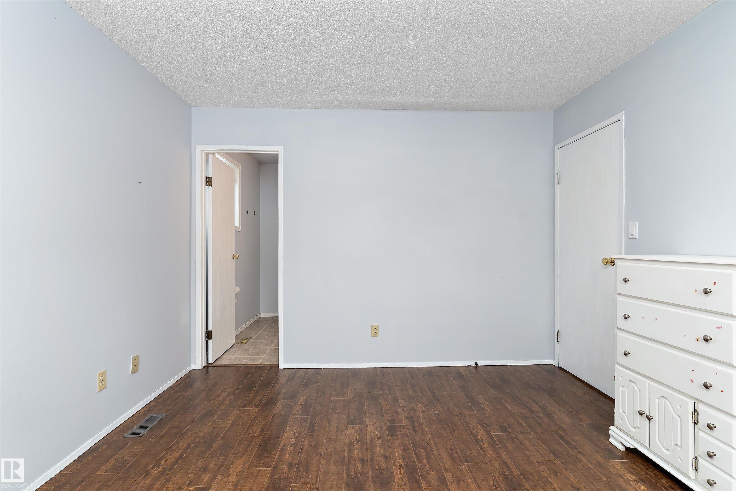 Photo 29 at 1511 104 Street NW, Bearspaw, Edmonton