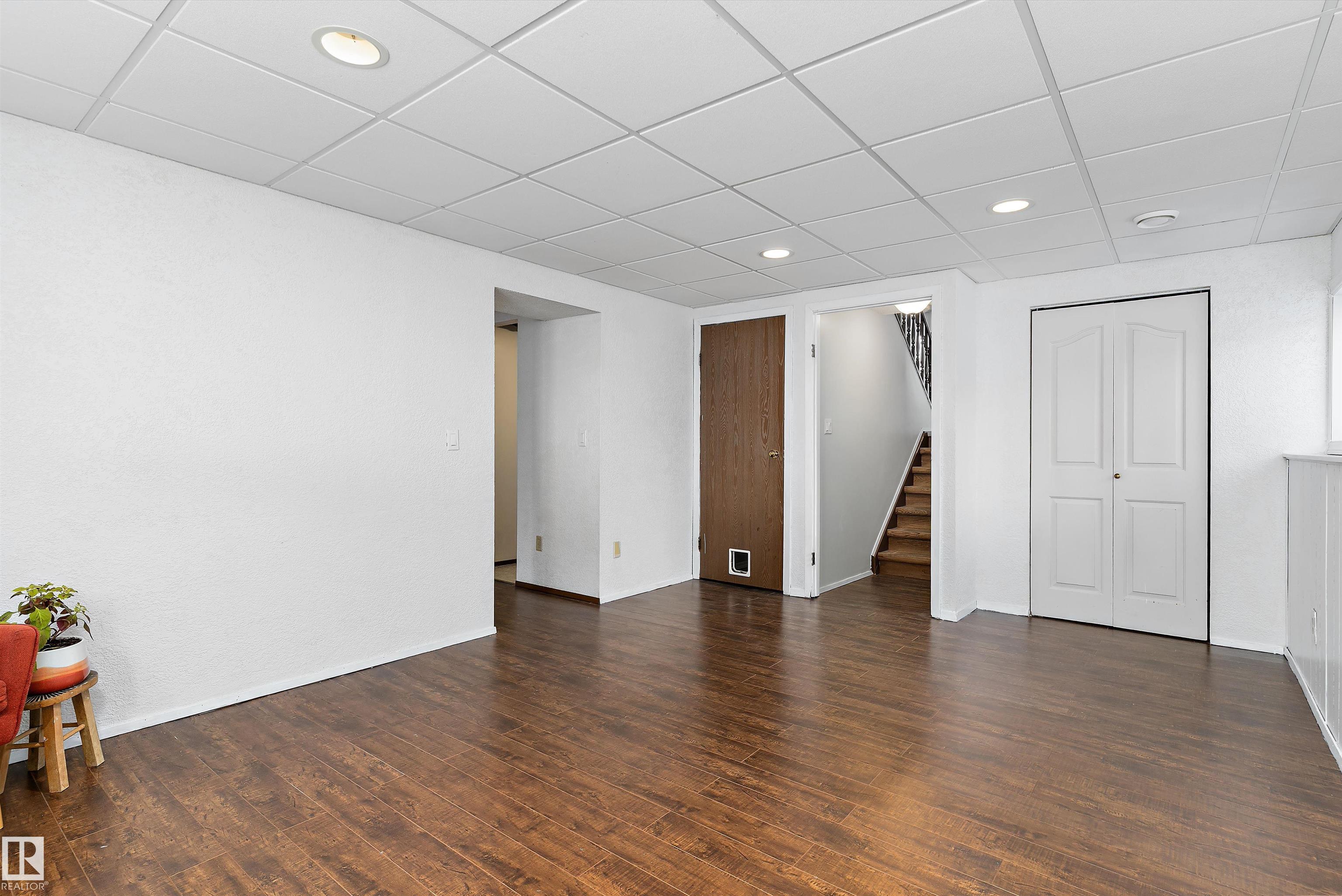 Photo 32 at 1511 104 Street NW, Bearspaw, Edmonton