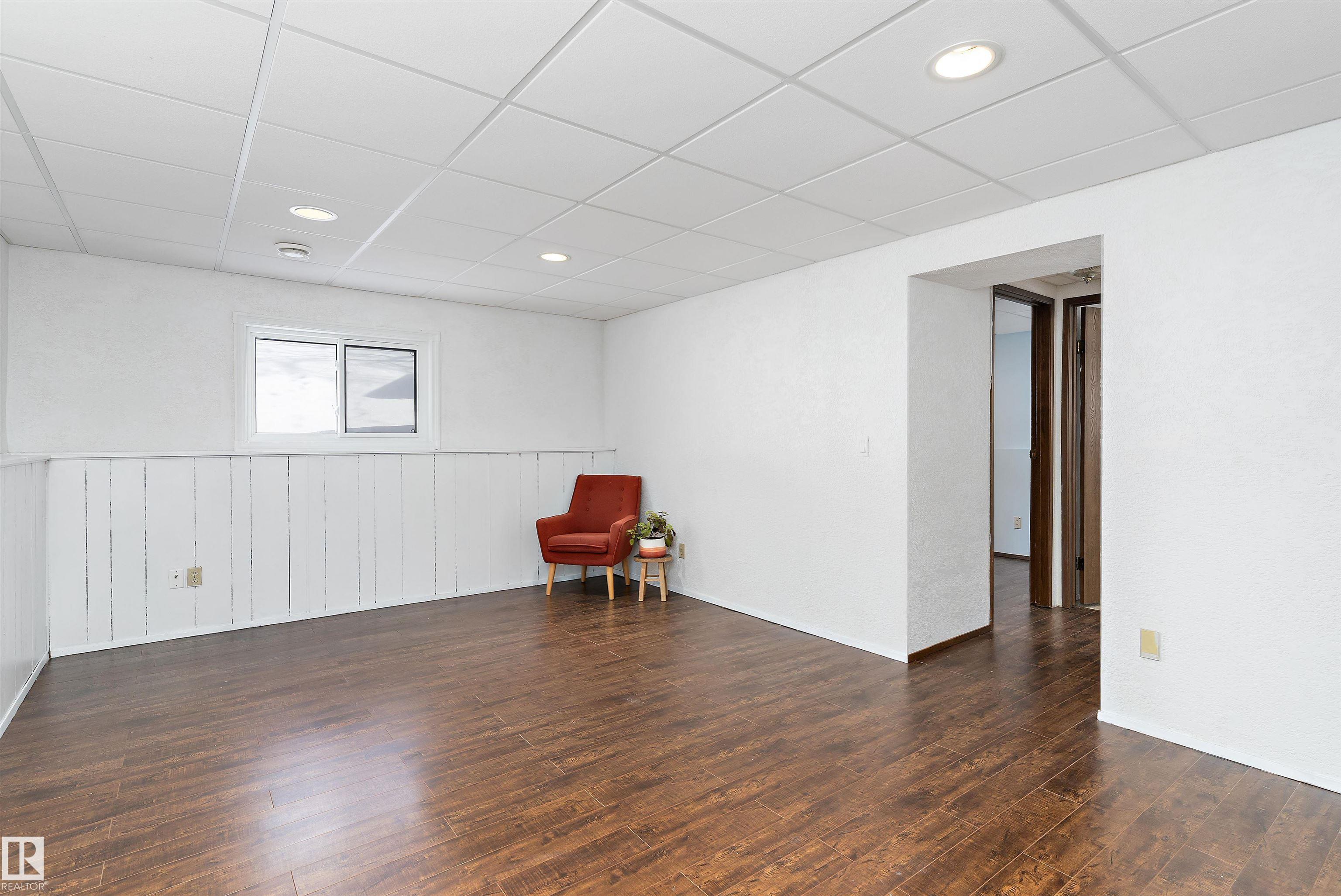 Photo 34 at 1511 104 Street NW, Bearspaw, Edmonton