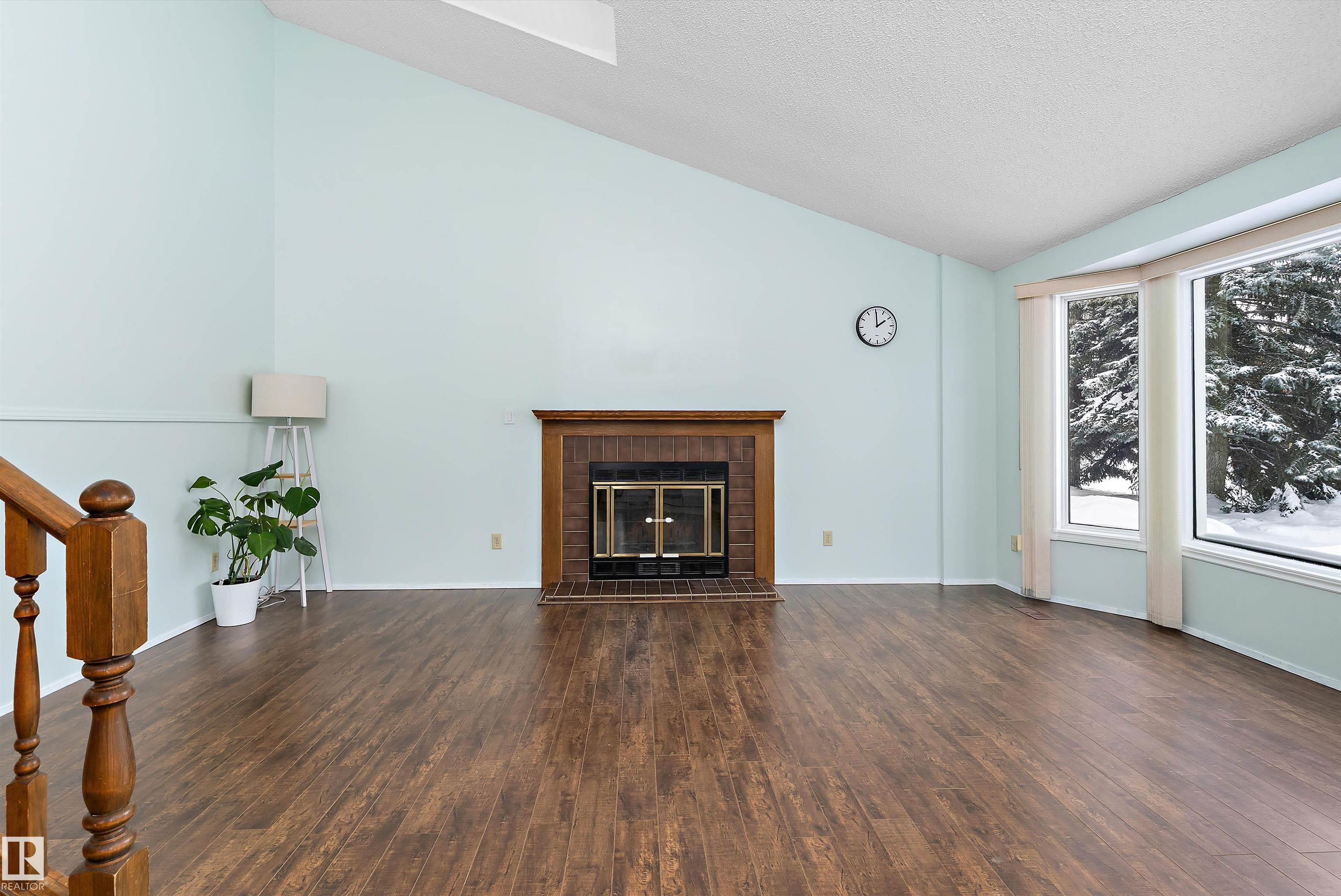 Picture for 1511 104 ST NW