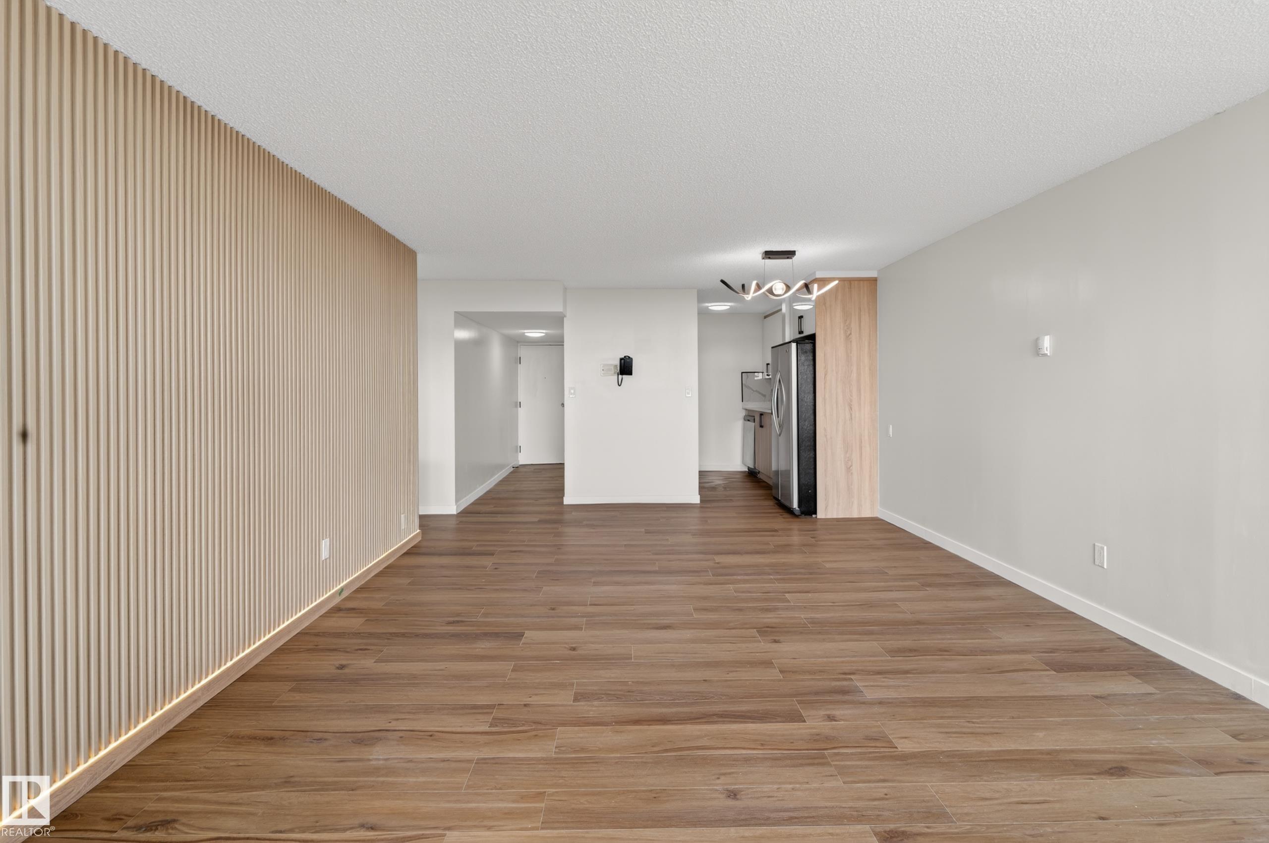 Photo 11 at 90 - 8745 165 Street NW, West Meadowlark Park, Edmonton