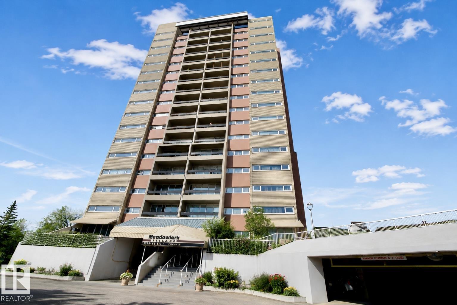 Photo 19 at 90 - 8745 165 Street NW, West Meadowlark Park, Edmonton