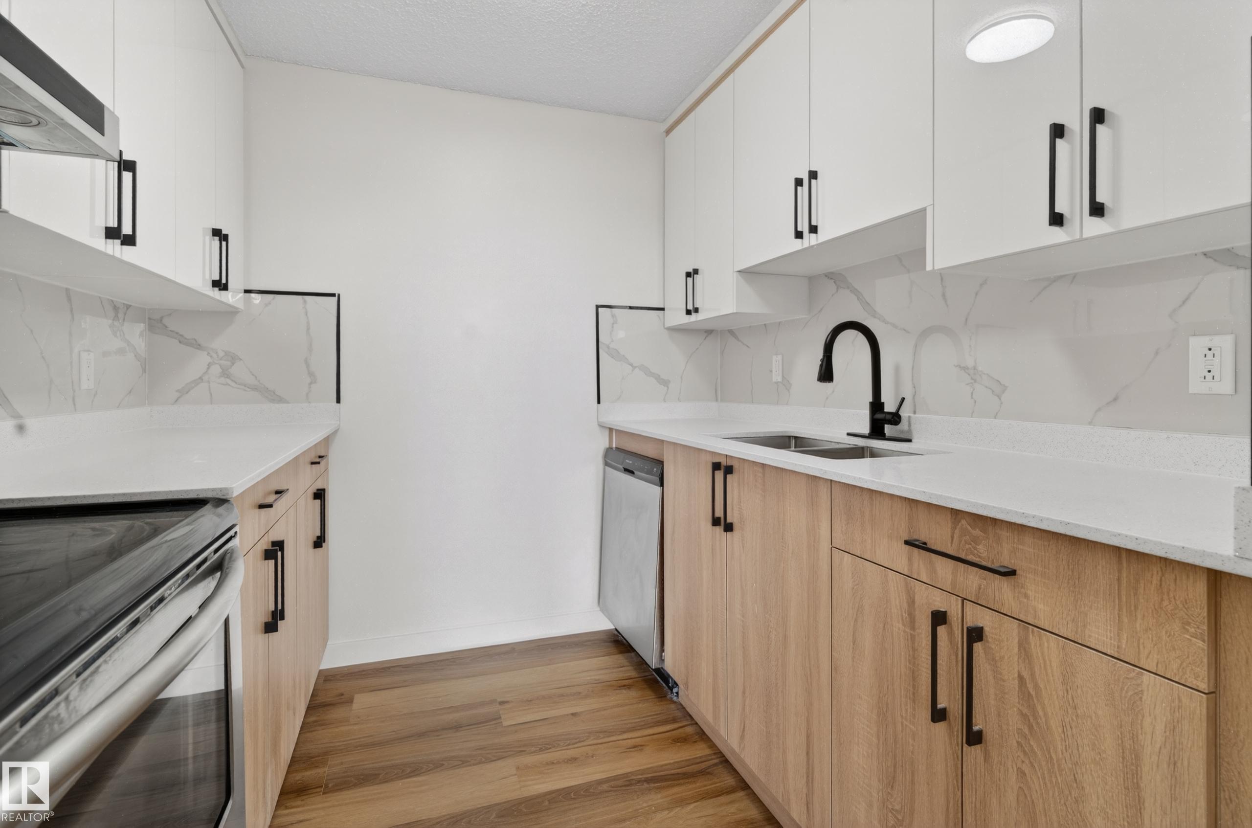 90 - 8745 165 Street NW, West Meadowlark Park, Edmonton