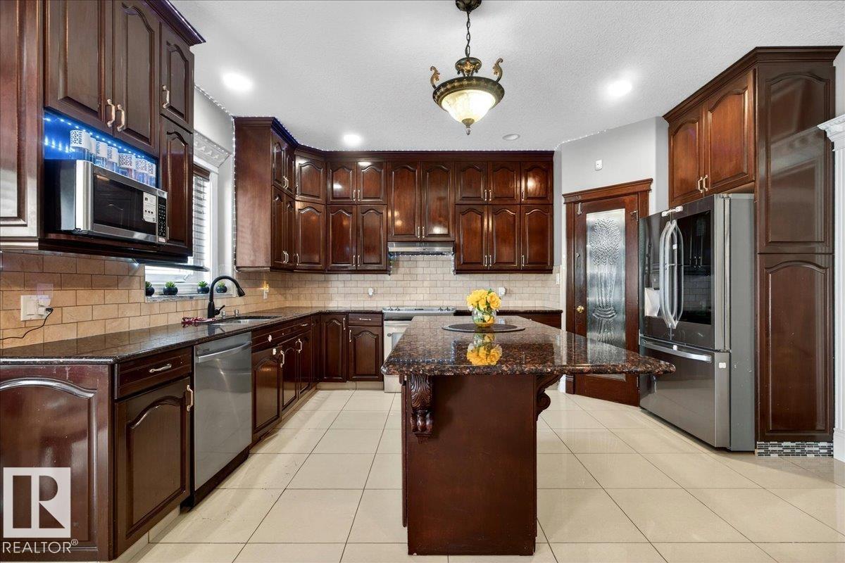 Photo 13 at 17419 110 Street NW, Chambery, Edmonton