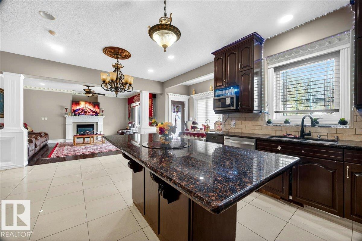 Photo 17 at 17419 110 Street NW, Chambery, Edmonton