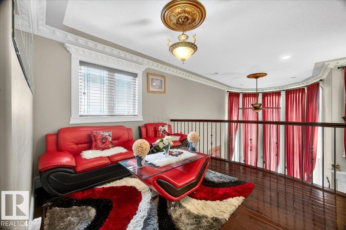 Photo 29 at 17419 110 Street NW, Chambery, Edmonton