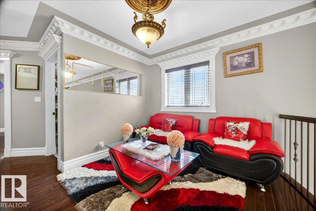 Photo 30 at 17419 110 Street NW, Chambery, Edmonton