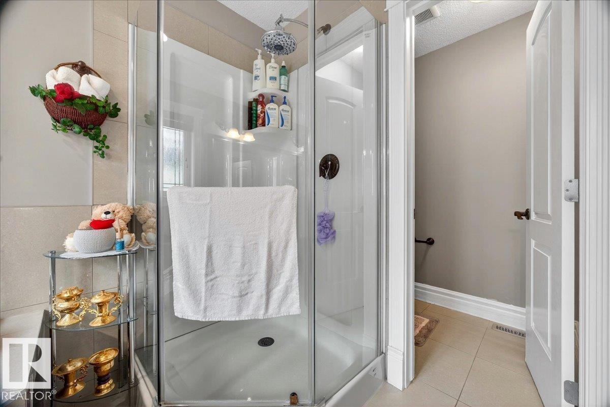 Photo 51 at 17419 110 Street NW, Chambery, Edmonton