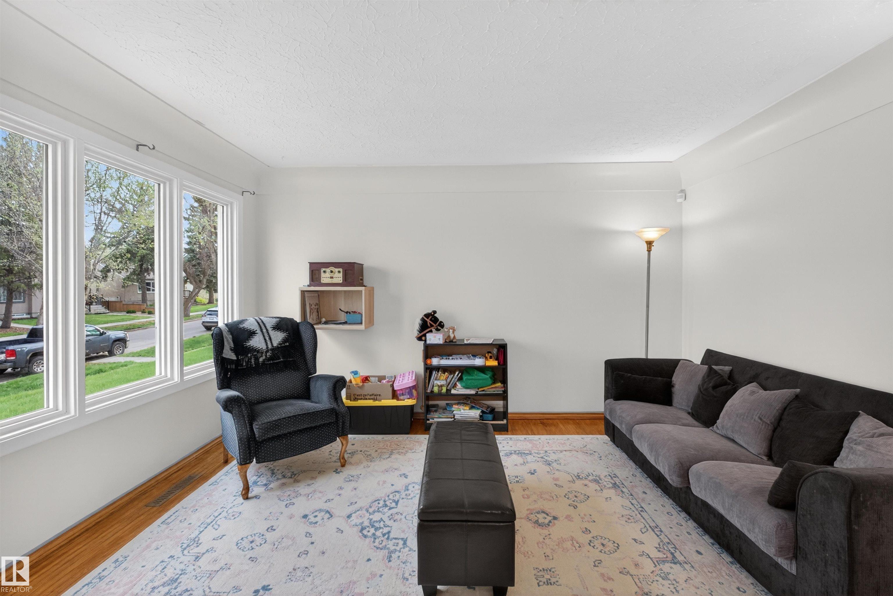 Photo 7 at 10651 66 Avenue NW, Allendale, Edmonton