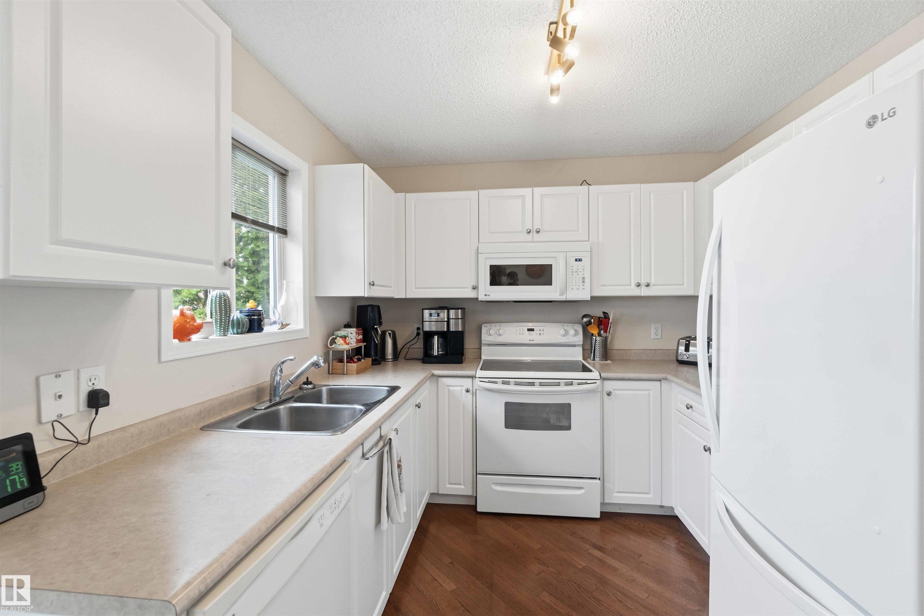 Photo 8 at 15044 132 Street NW, Cumberland, Edmonton