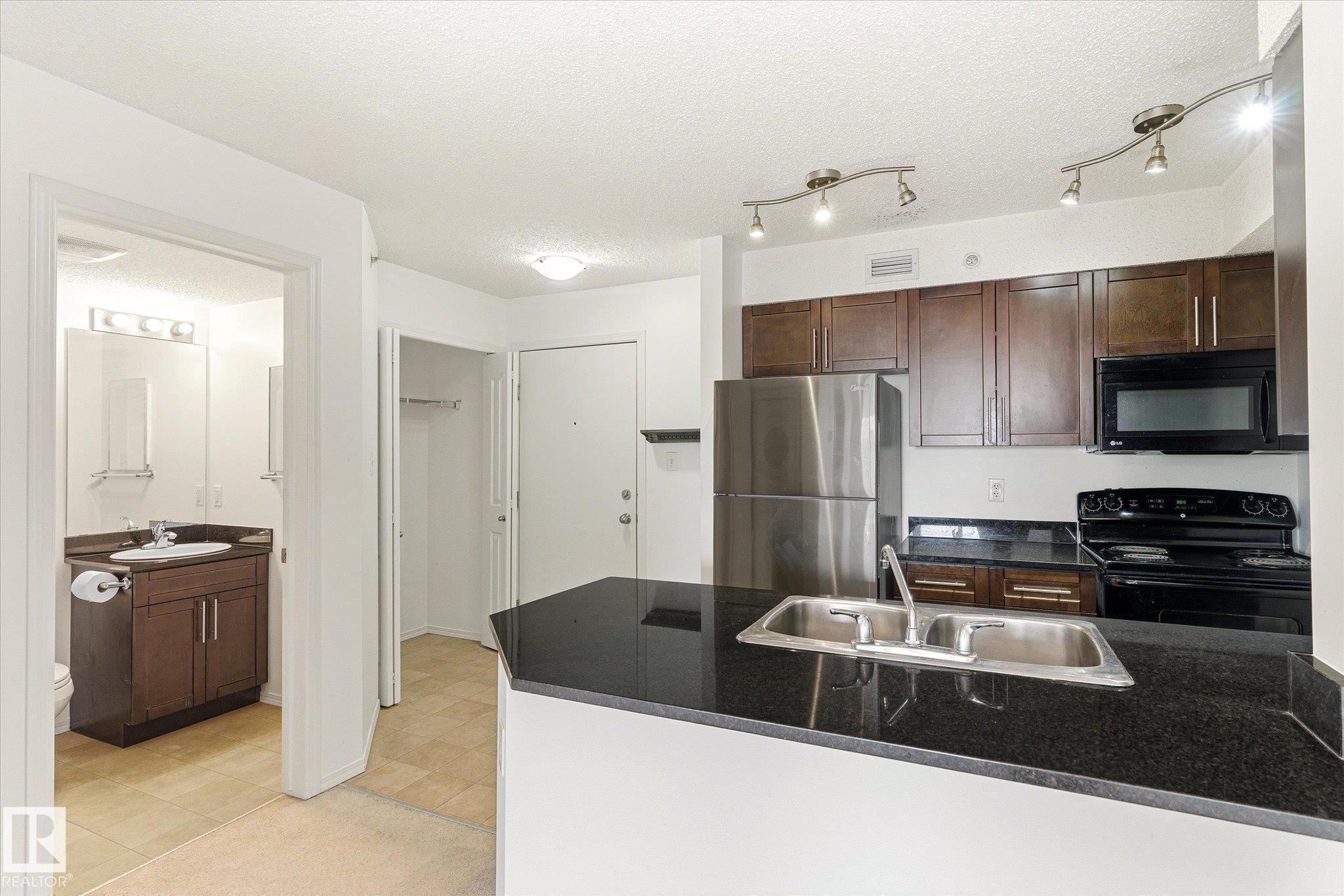 Photo 11 at 409 - 11816 22 Avenue SW, Rutherford, Edmonton