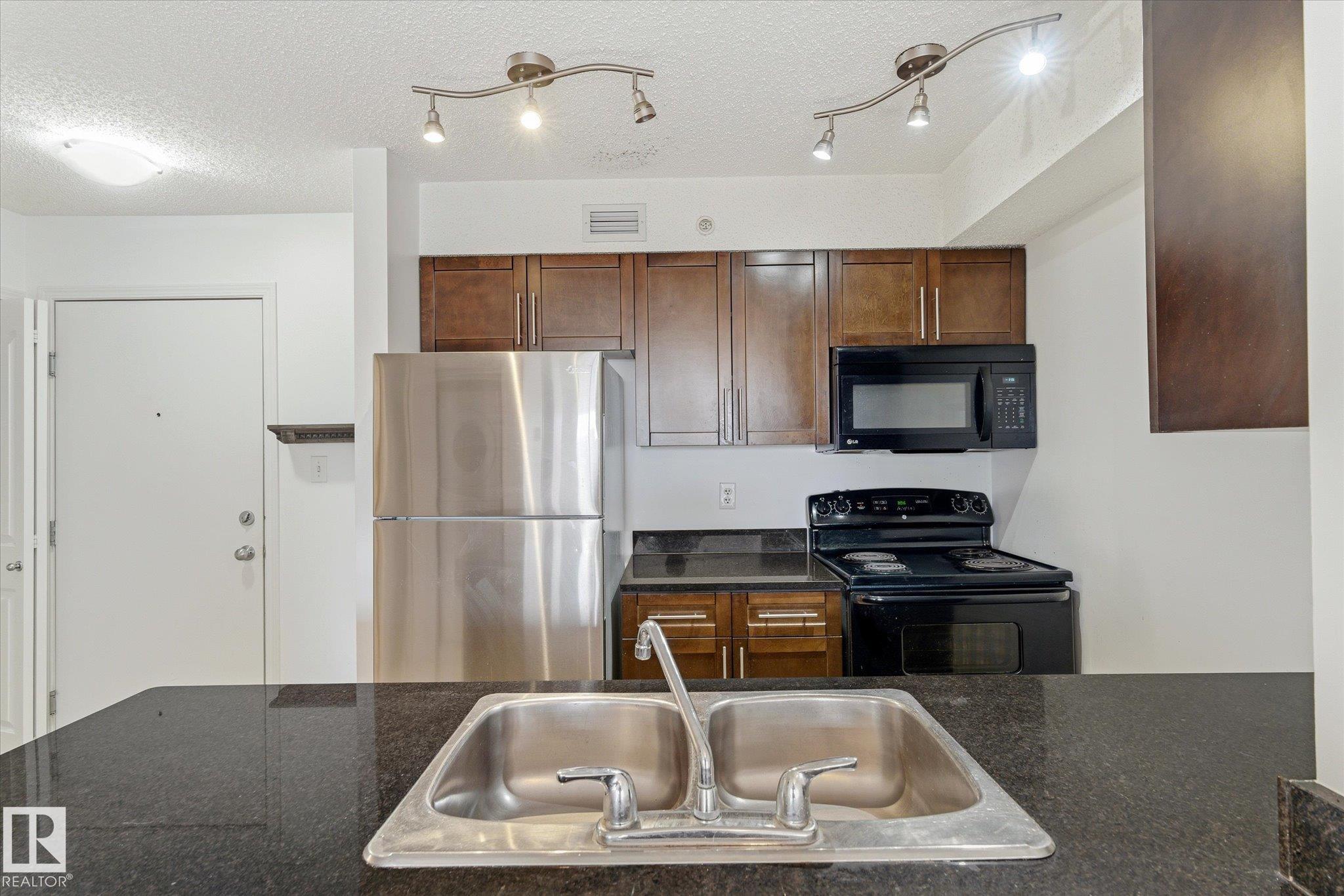 Photo 13 at 409 - 11816 22 Avenue SW, Rutherford, Edmonton