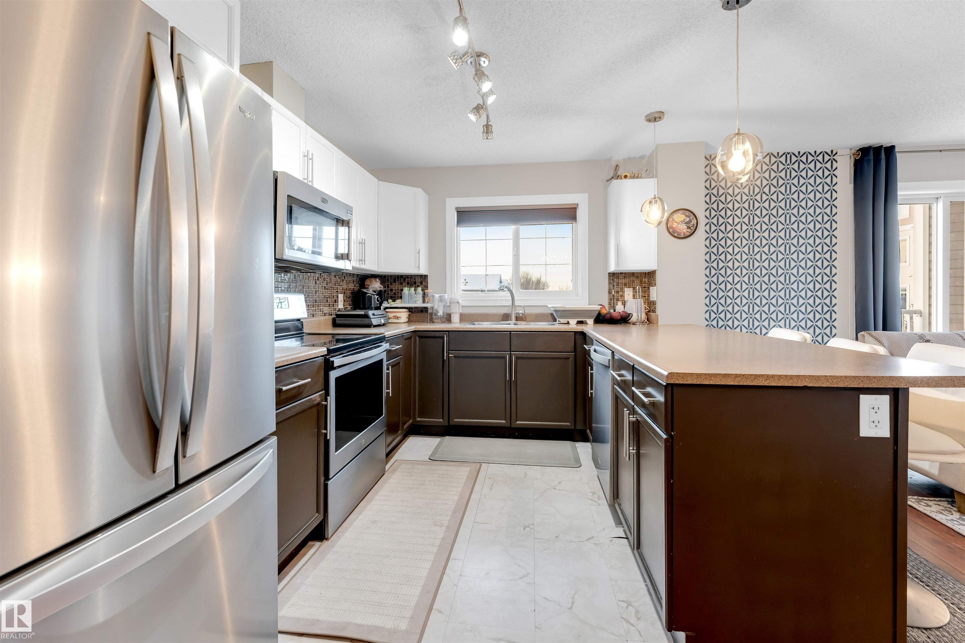 201 - 4403 23 Street NW, Larkspur, Edmonton