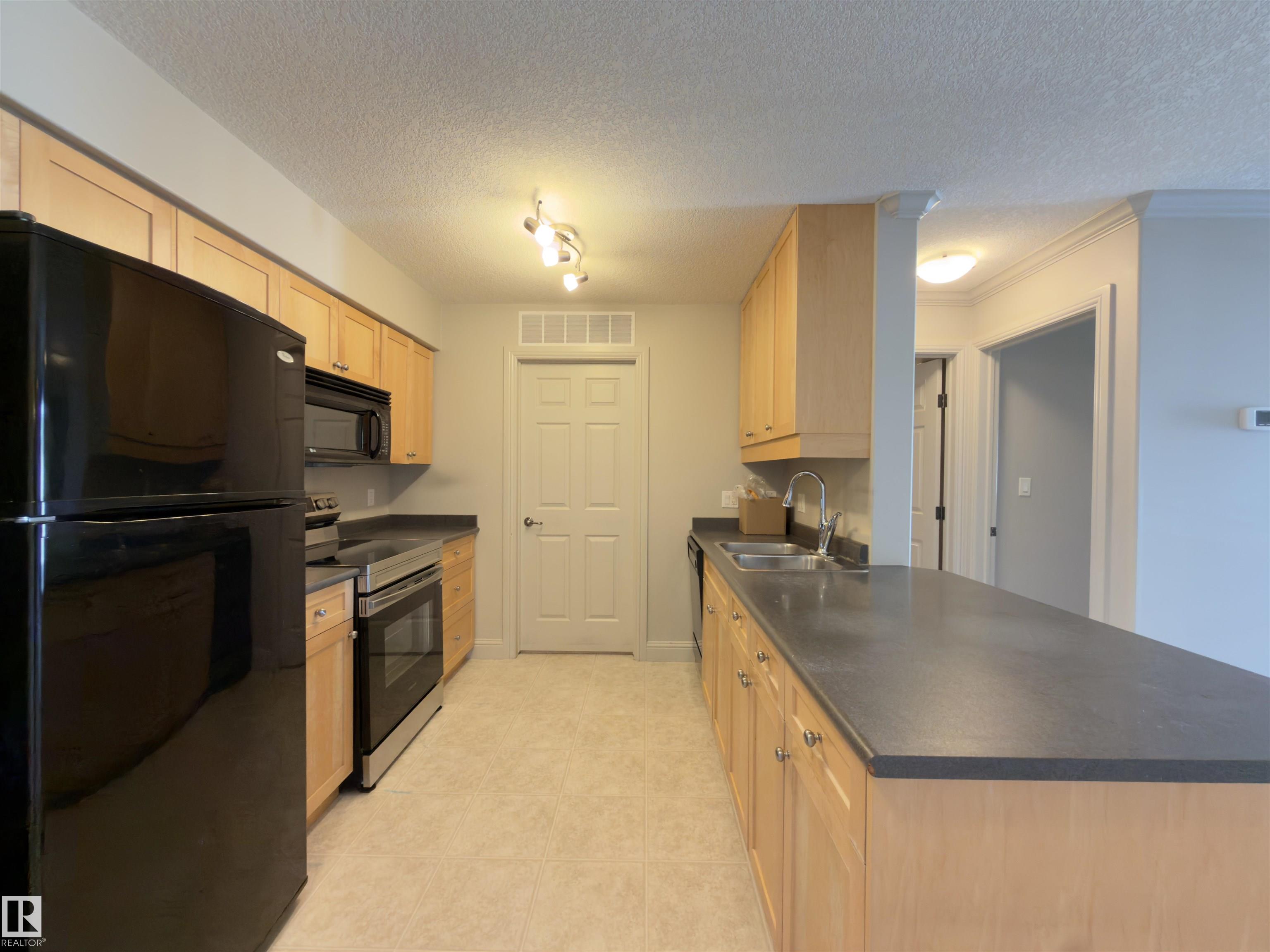 Photo 8 at 428 - 13111 140 Avenue NW, Pembina, Edmonton