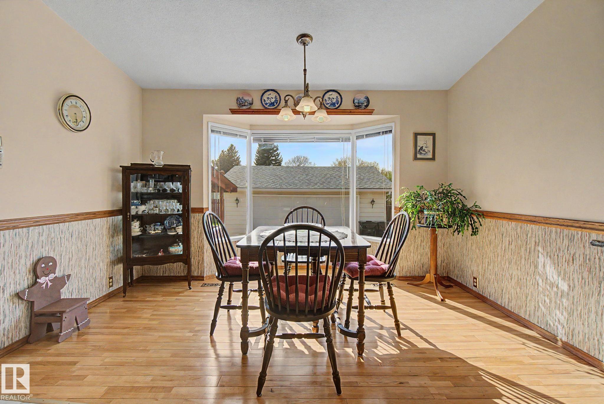 Photo 13 at 42 Hawkins Crescent, Westboro, Sherwood Park