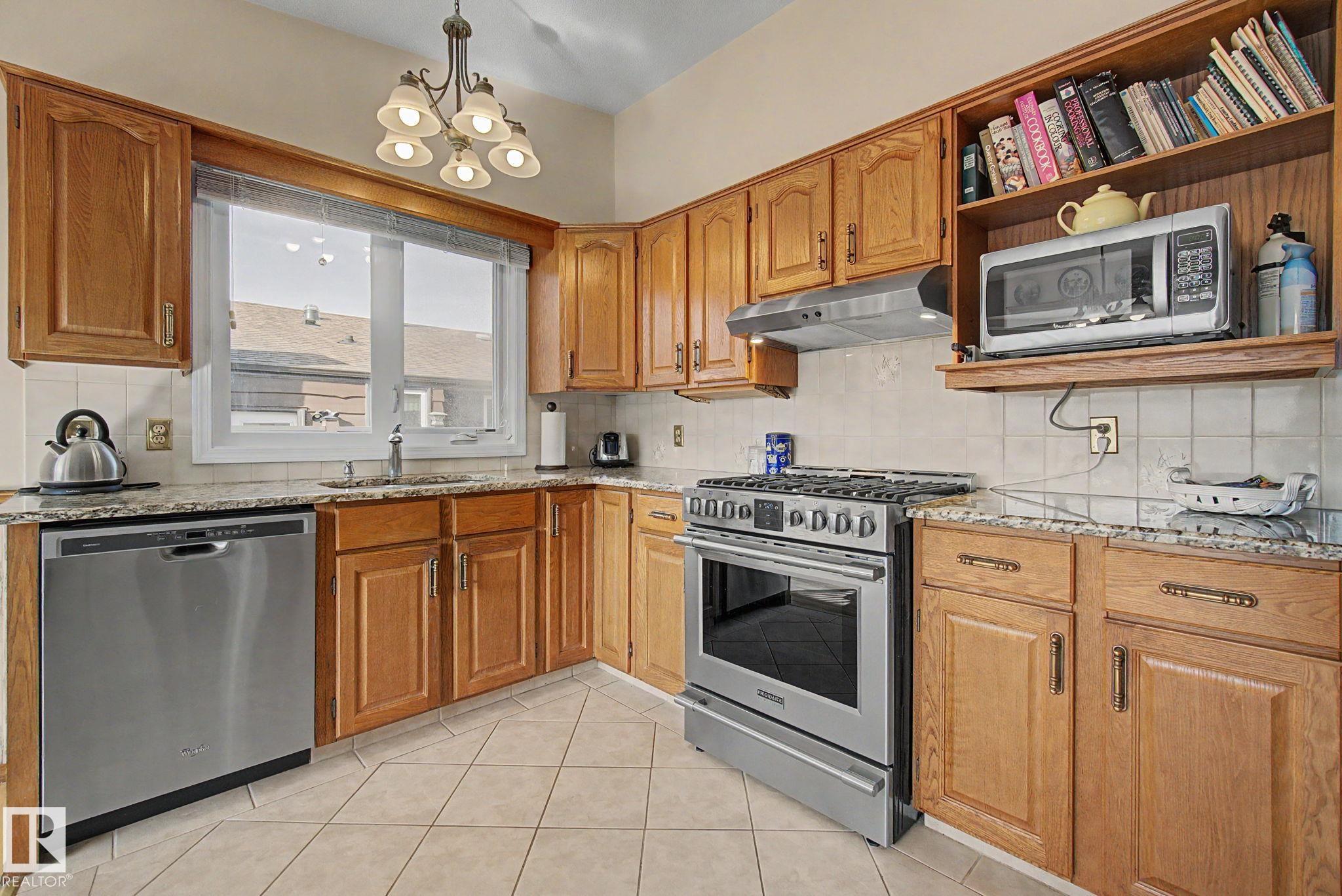 Photo 16 at 42 Hawkins Crescent, Westboro, Sherwood Park