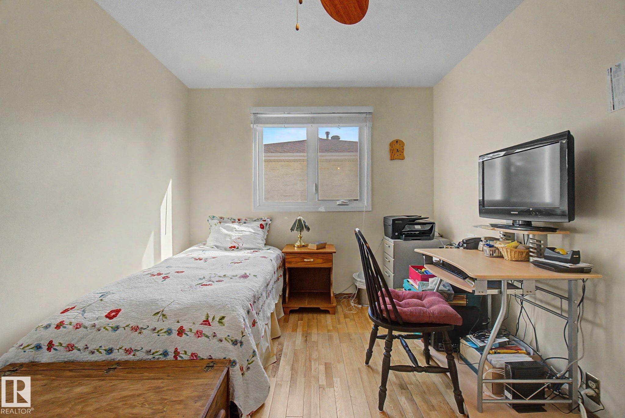 Photo 24 at 42 Hawkins Crescent, Westboro, Sherwood Park