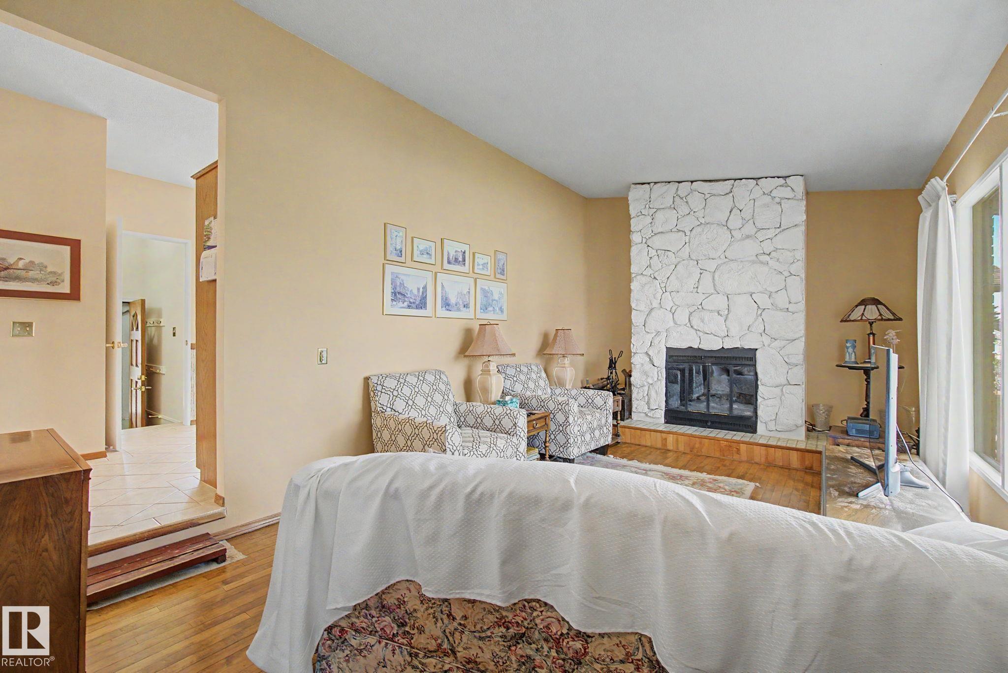 Photo 8 at 42 Hawkins Crescent, Westboro, Sherwood Park