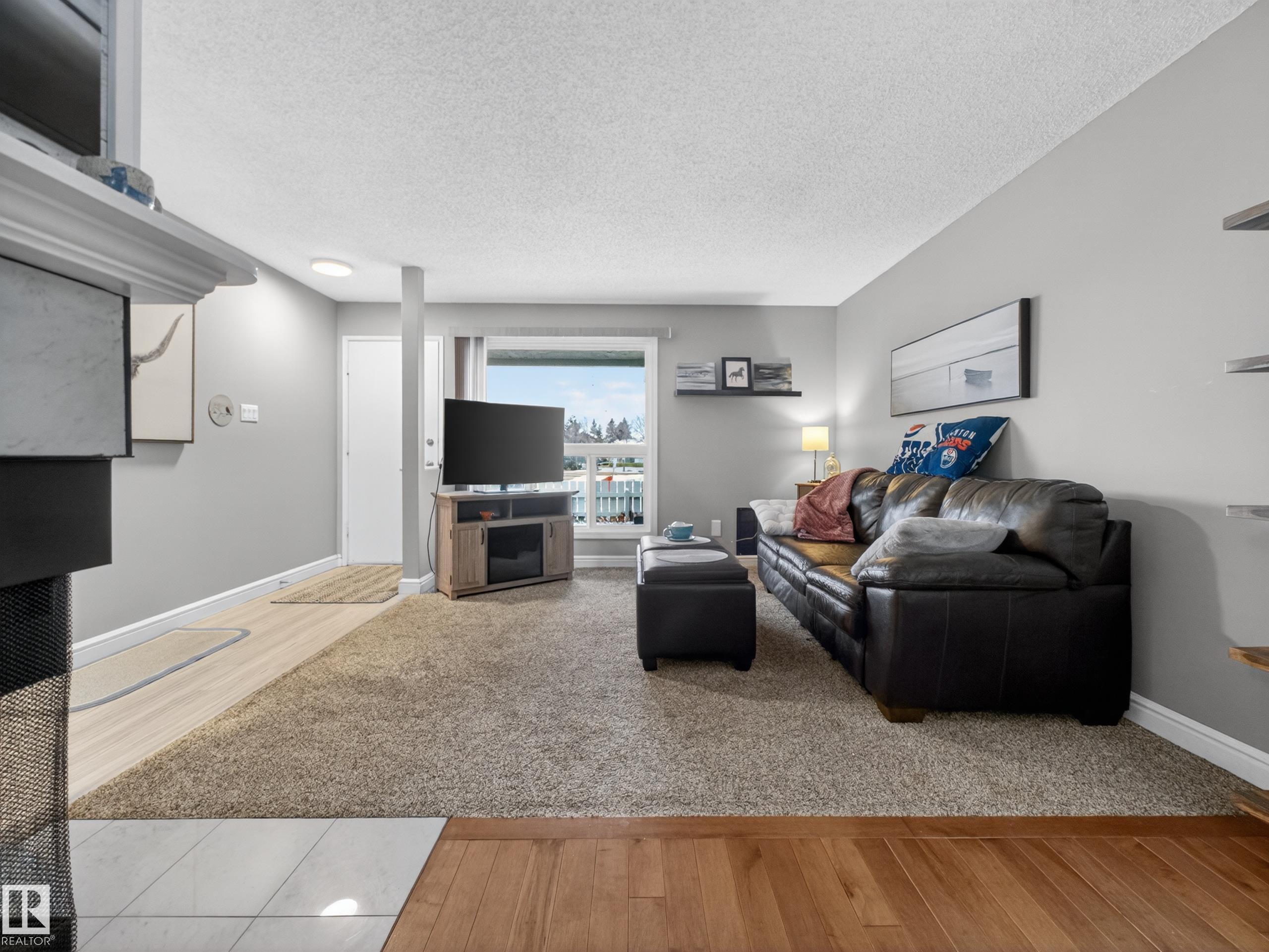 https://zimg.paragon.ice.com/ParagonImages/Property/PM/RAE/225401174/17/0/0/c1640bde083da32e161b89621b0f8fb0/1/015e5952aeefcf4f4ba2a063d7ab8b26/225401174-f7a4a31d-7478-4df8-becd-bbfb2c048ef2.JPG