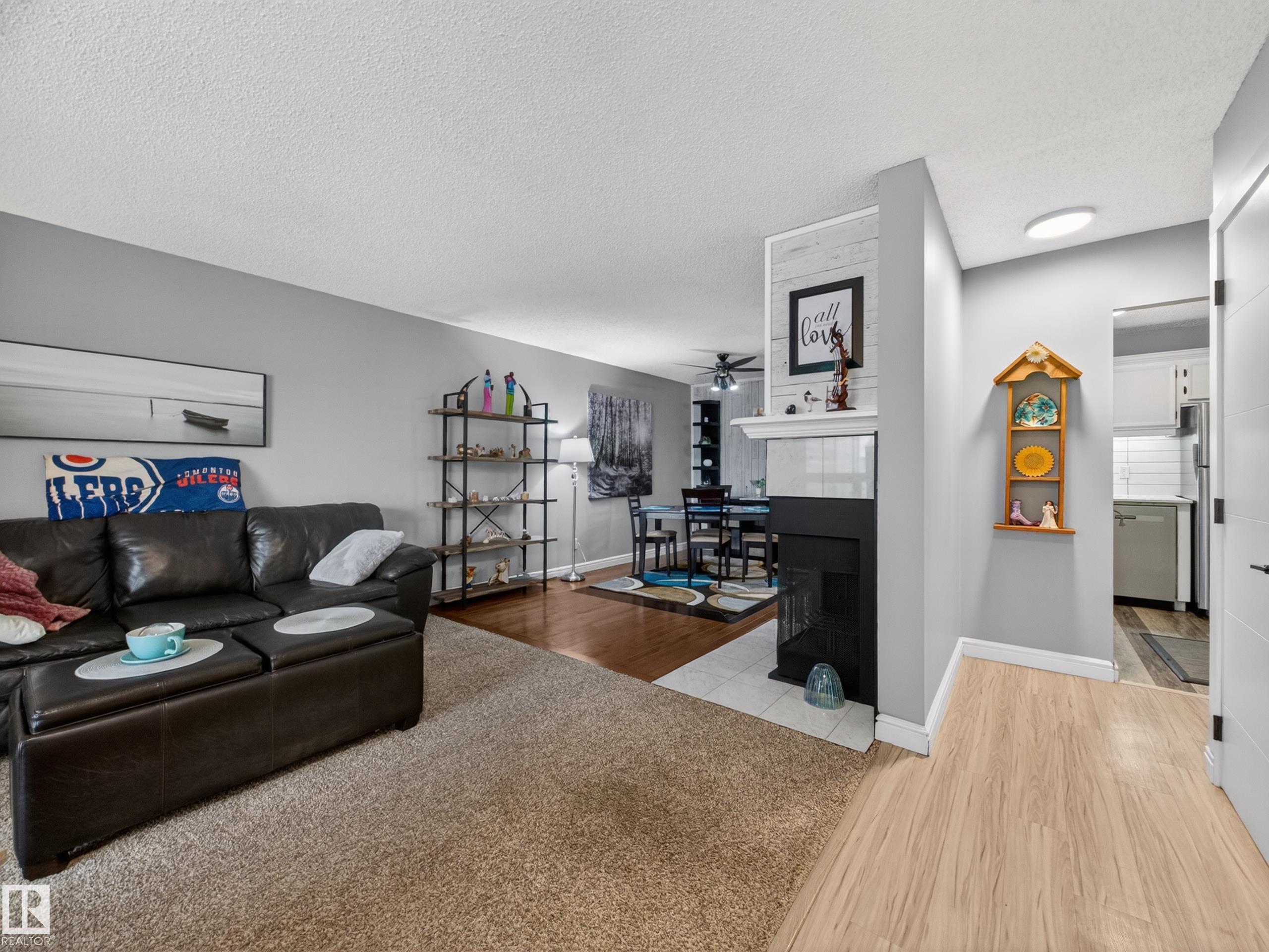 https://zimg.paragon.ice.com/ParagonImages/Property/PM/RAE/225401174/23/0/0/77bf9a79951629ed8dcea667a5810f33/1/015e5952aeefcf4f4ba2a063d7ab8b26/225401174-96ee2429-5e65-493e-bad1-20485846aef6.JPG