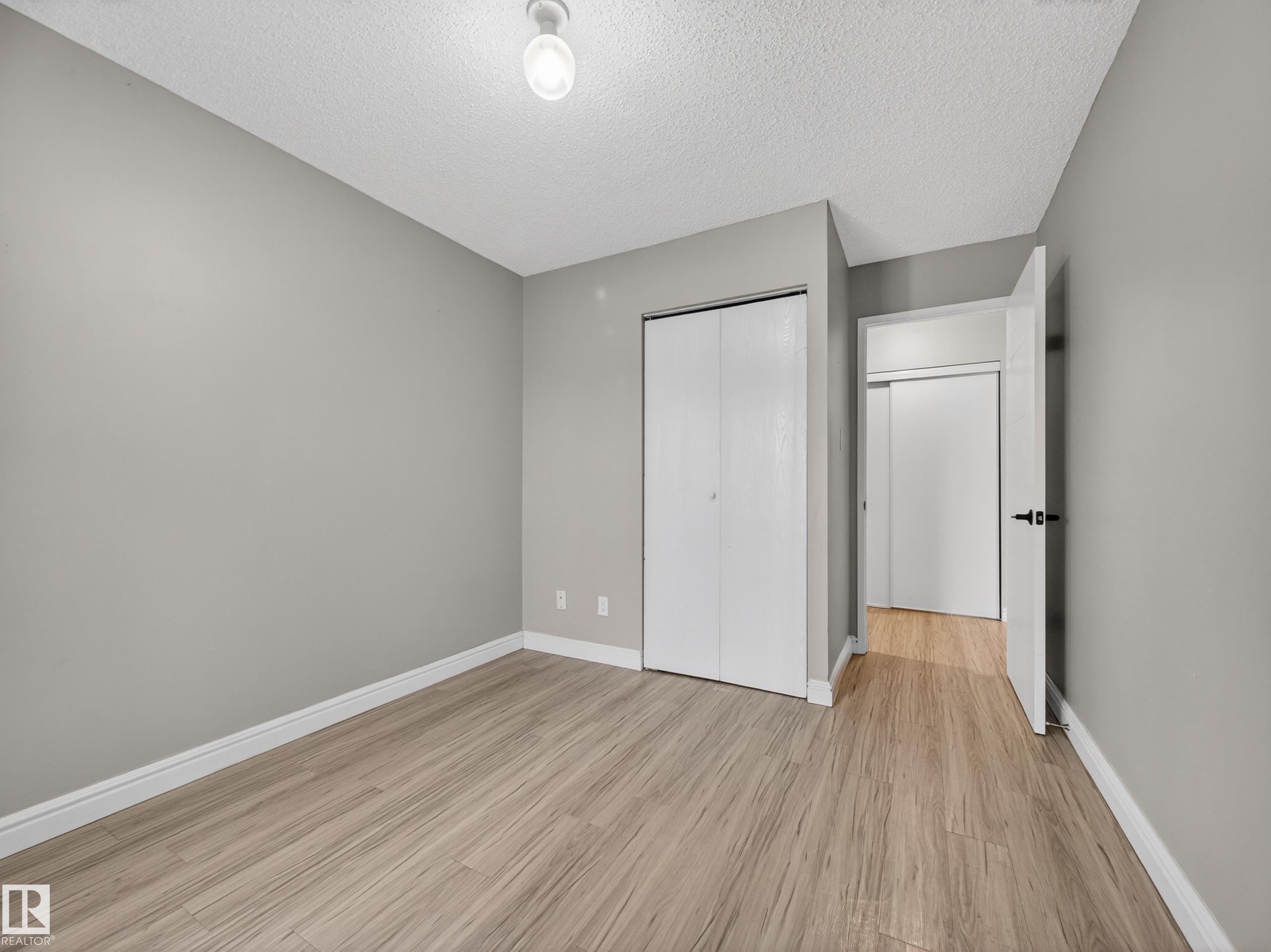https://zimg.paragon.ice.com/ParagonImages/Property/PM/RAE/225401174/28/0/0/8cbb848e366c6e8790ecceb7efd5d15d/1/015e5952aeefcf4f4ba2a063d7ab8b26/225401174-12825336-1a37-449a-996e-9d4392479d94.JPG