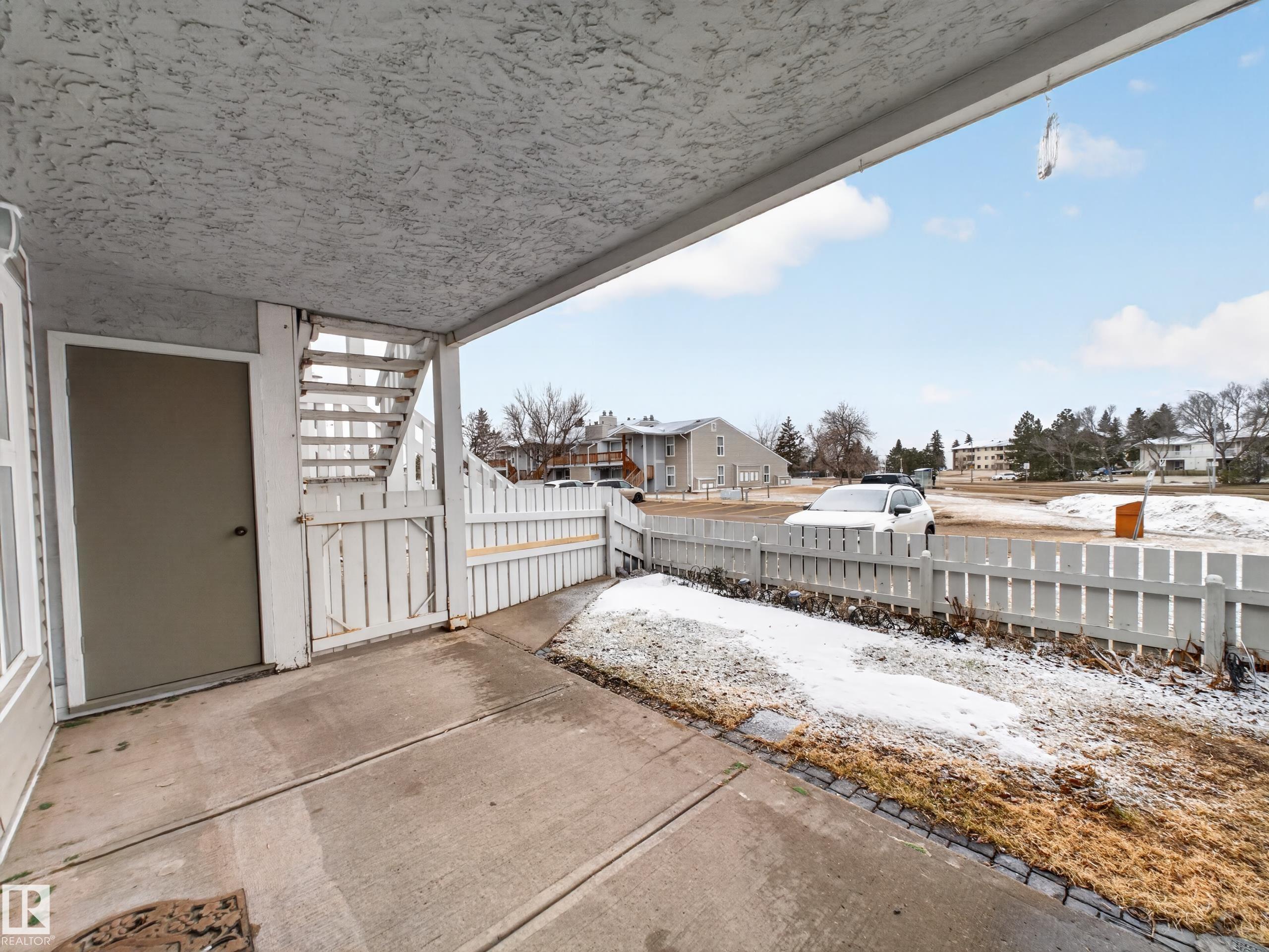 https://zimg.paragon.ice.com/ParagonImages/Property/PM/RAE/225401174/36/0/0/1925d7b4ceacbed18207da3bdc1eccff/1/015e5952aeefcf4f4ba2a063d7ab8b26/225401174-3d495547-6553-439a-88b9-34a42f1733aa.JPG