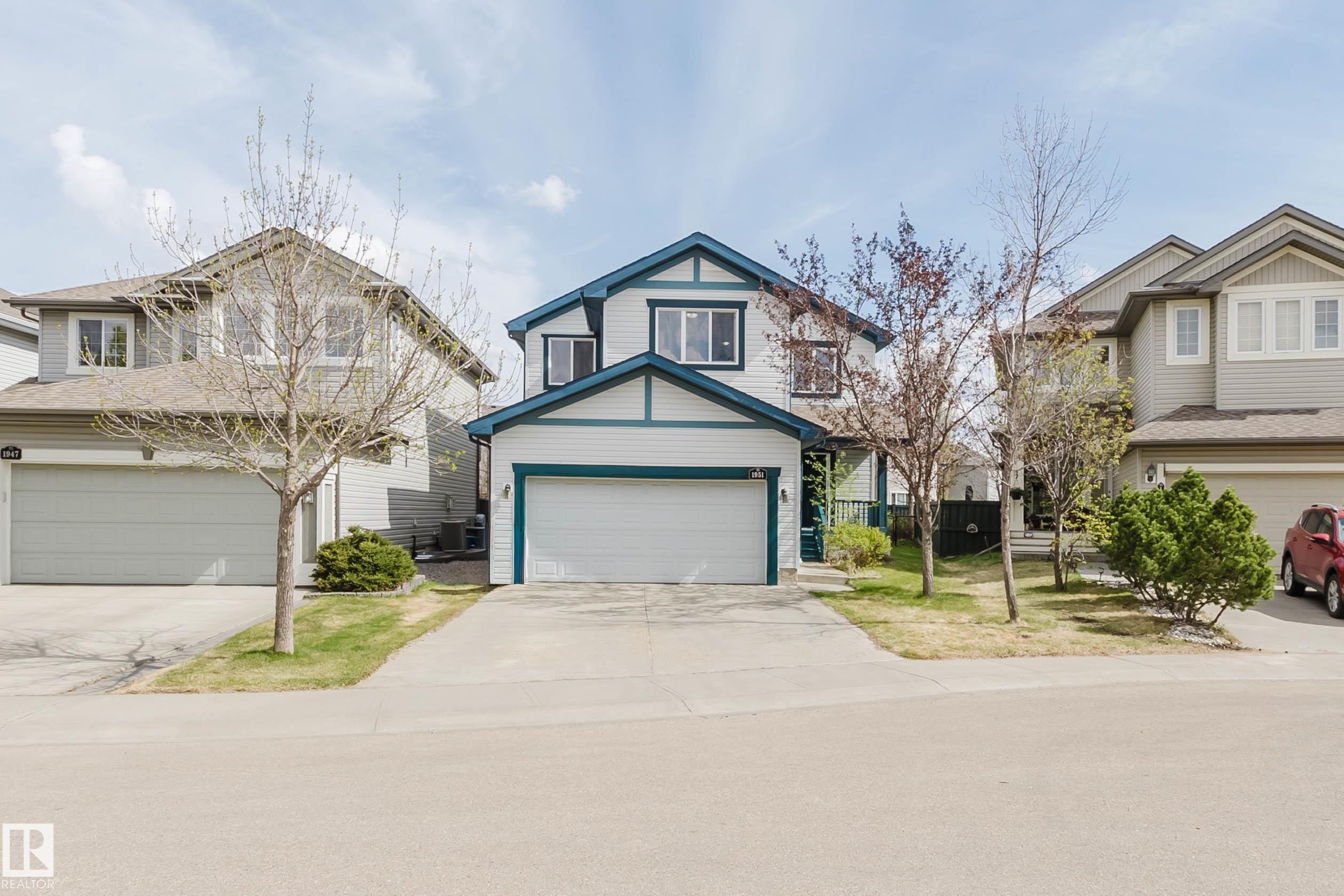 1951 120 Street SW, Rutherford, Edmonton