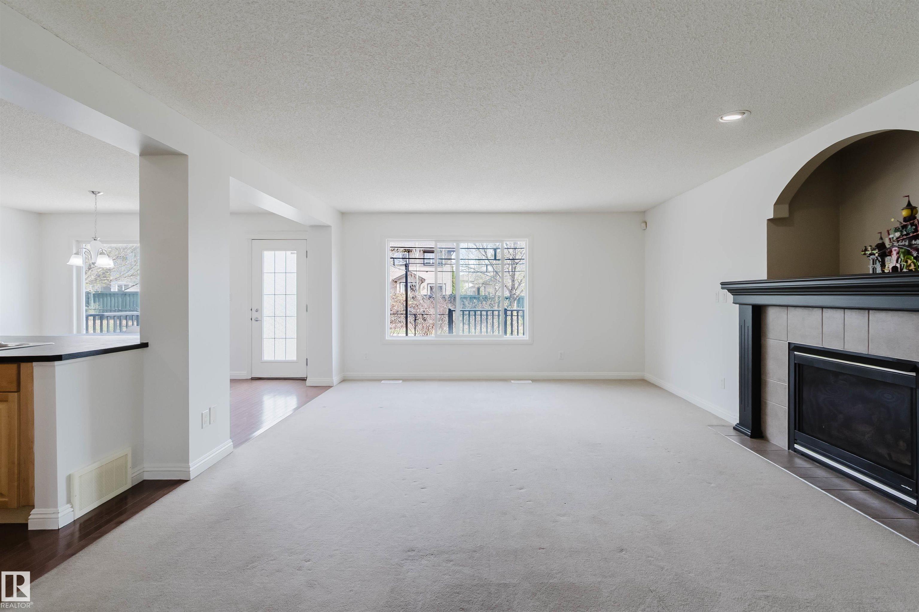 1951 120 Street SW, Rutherford, Edmonton