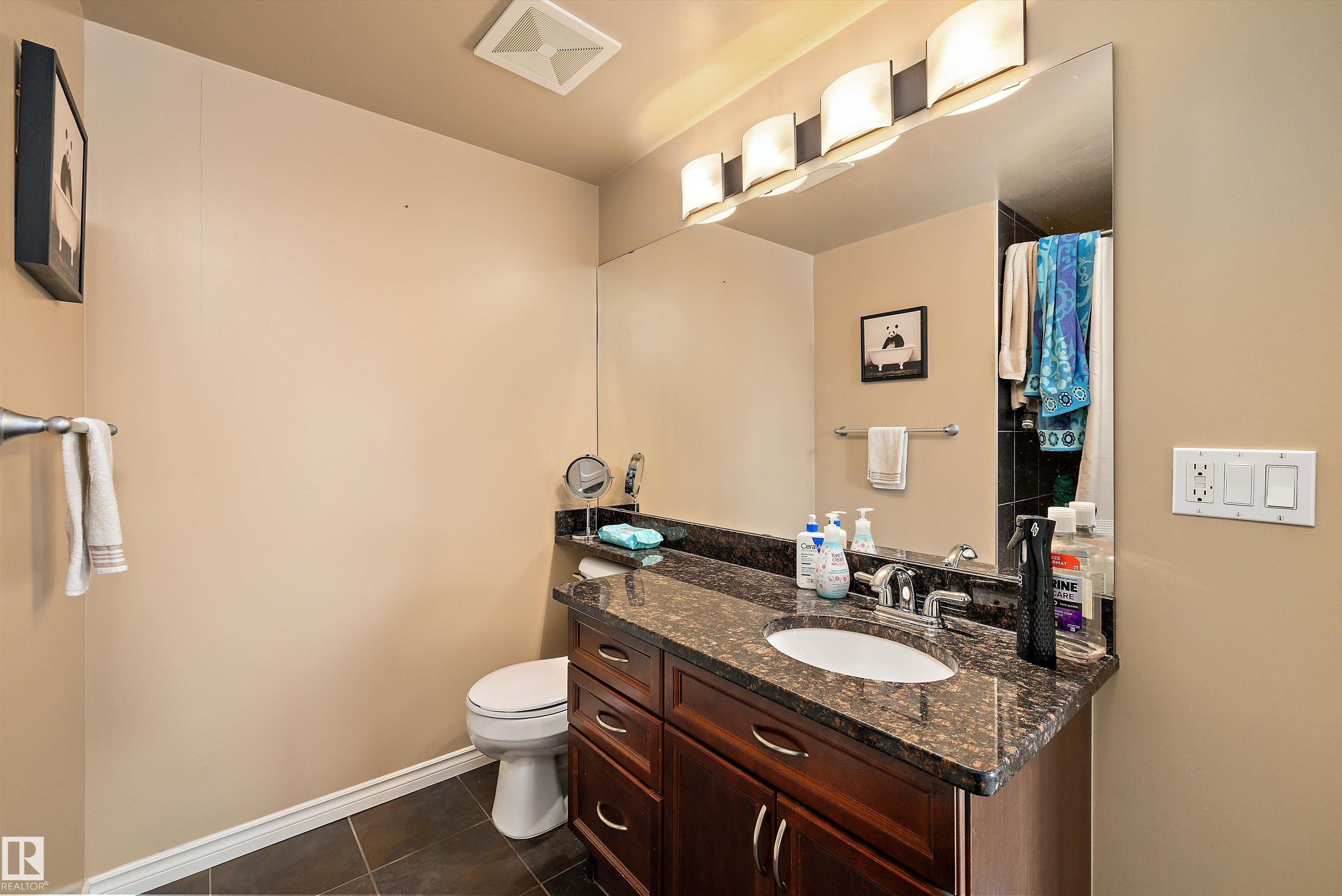 Photo 16 at 904 - 9707 106 Street NW, Downtown, Edmonton