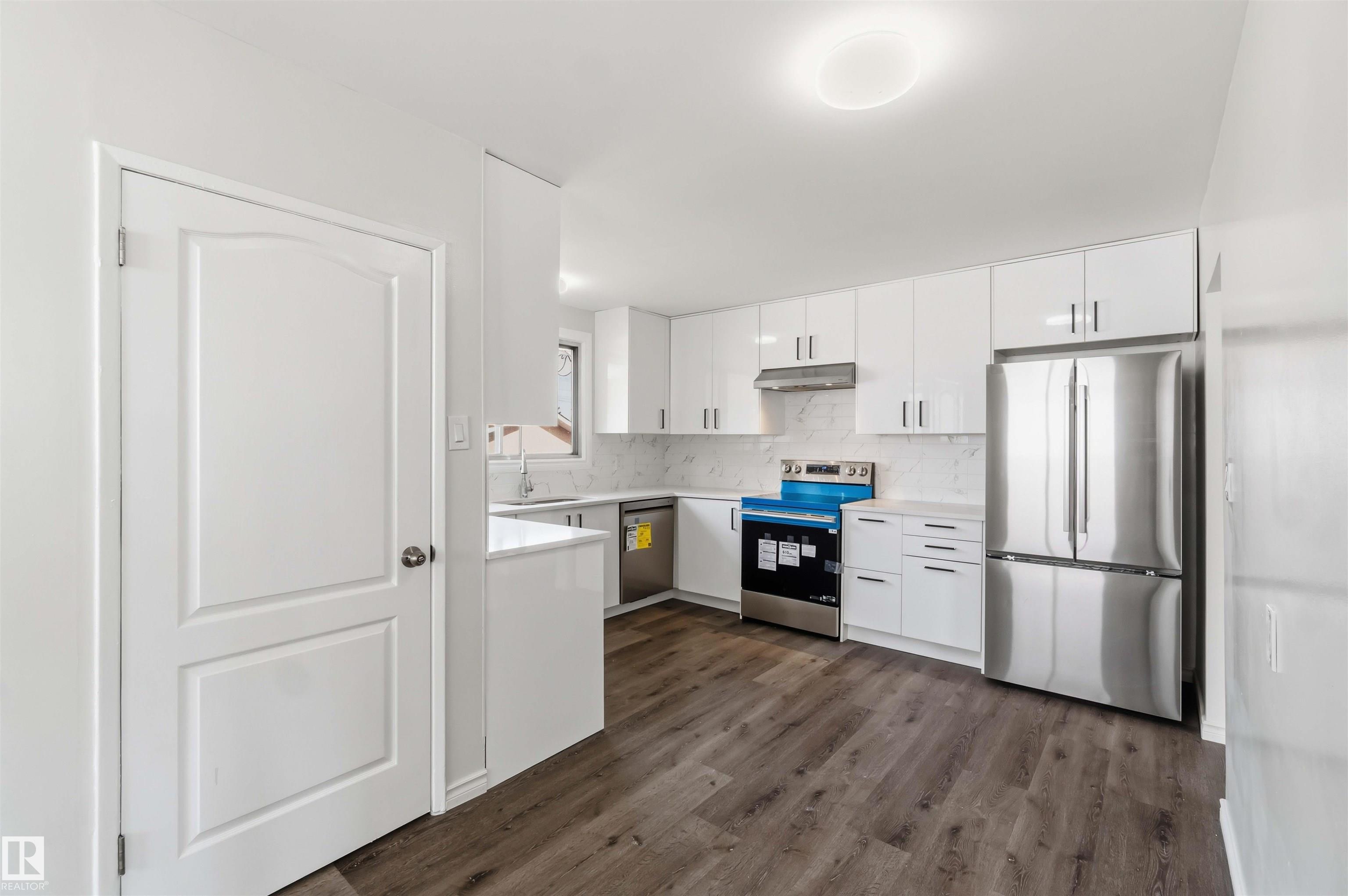https://zimg.paragon.ice.com/ParagonImages/Property/PM/RAE/225401178/13/0/0/b70536f9b9f29d3921f5a59da6130826/1/945ff33046c20464e0bf84aa9402d1c3/225401178-df3770db-c893-4a01-9e38-1d2adbeda6e9.JPG