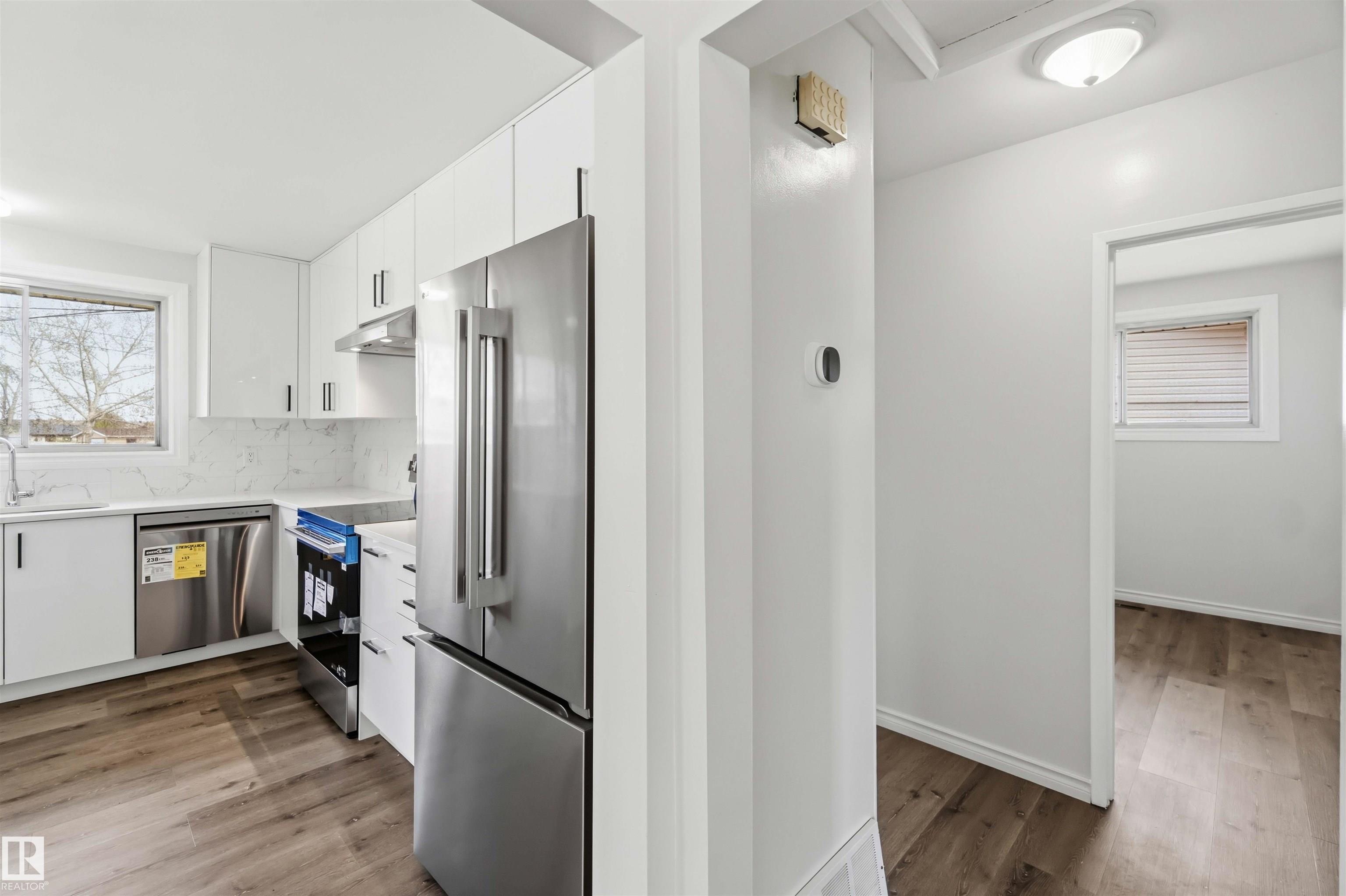 https://zimg.paragon.ice.com/ParagonImages/Property/PM/RAE/225401178/21/0/0/0d91ed3b1dd2c721dbad36912db514c1/1/945ff33046c20464e0bf84aa9402d1c3/225401178-06ff89af-ec30-4dc1-a83a-6a7ca76079f9.JPG