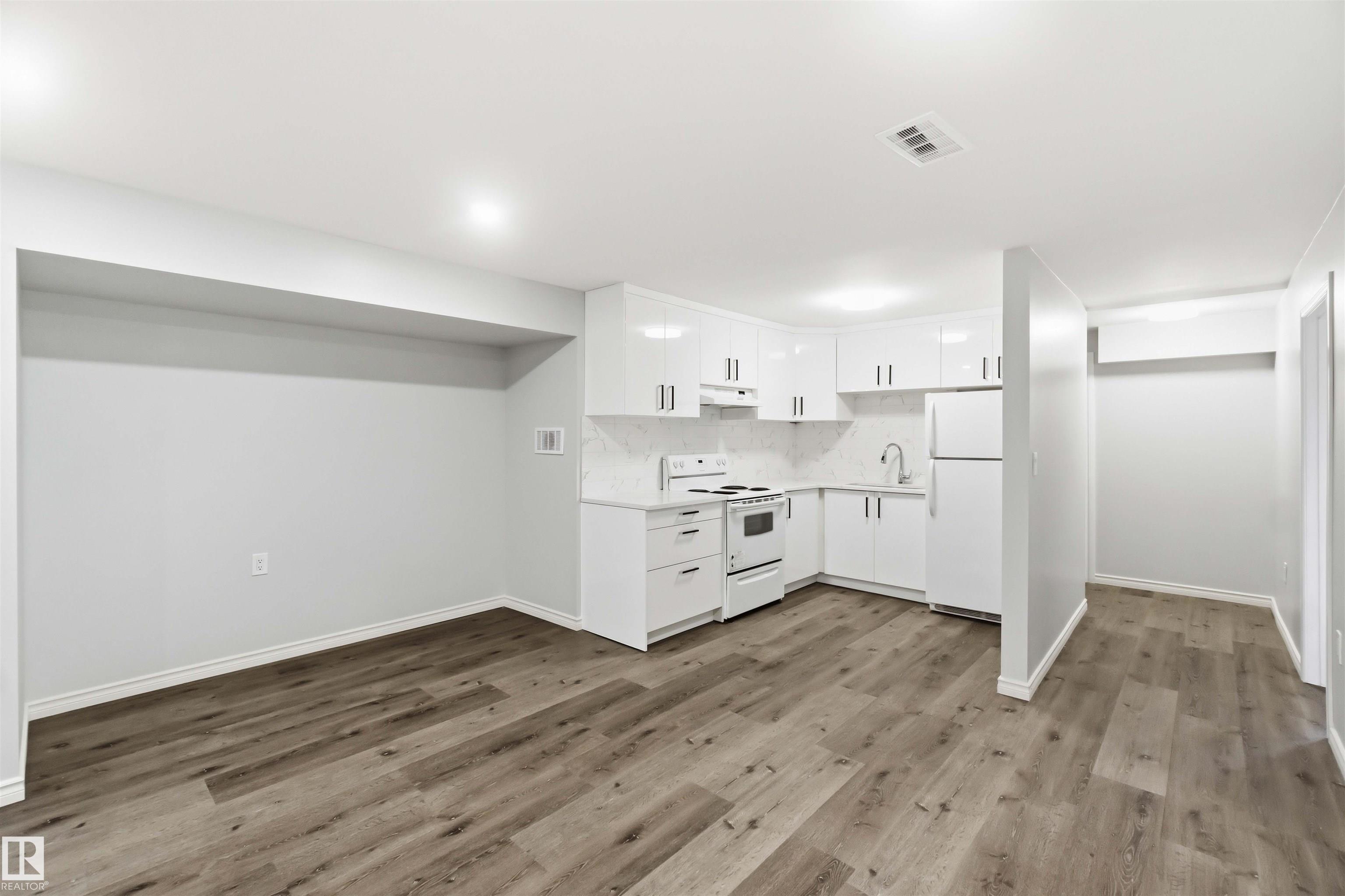 https://zimg.paragon.ice.com/ParagonImages/Property/PM/RAE/225401178/46/0/0/0bdfecfd2f77e1898cde1efefa68e2cc/1/945ff33046c20464e0bf84aa9402d1c3/225401178-d98baf55-9d80-4603-b82e-07543bceb9ee.JPG