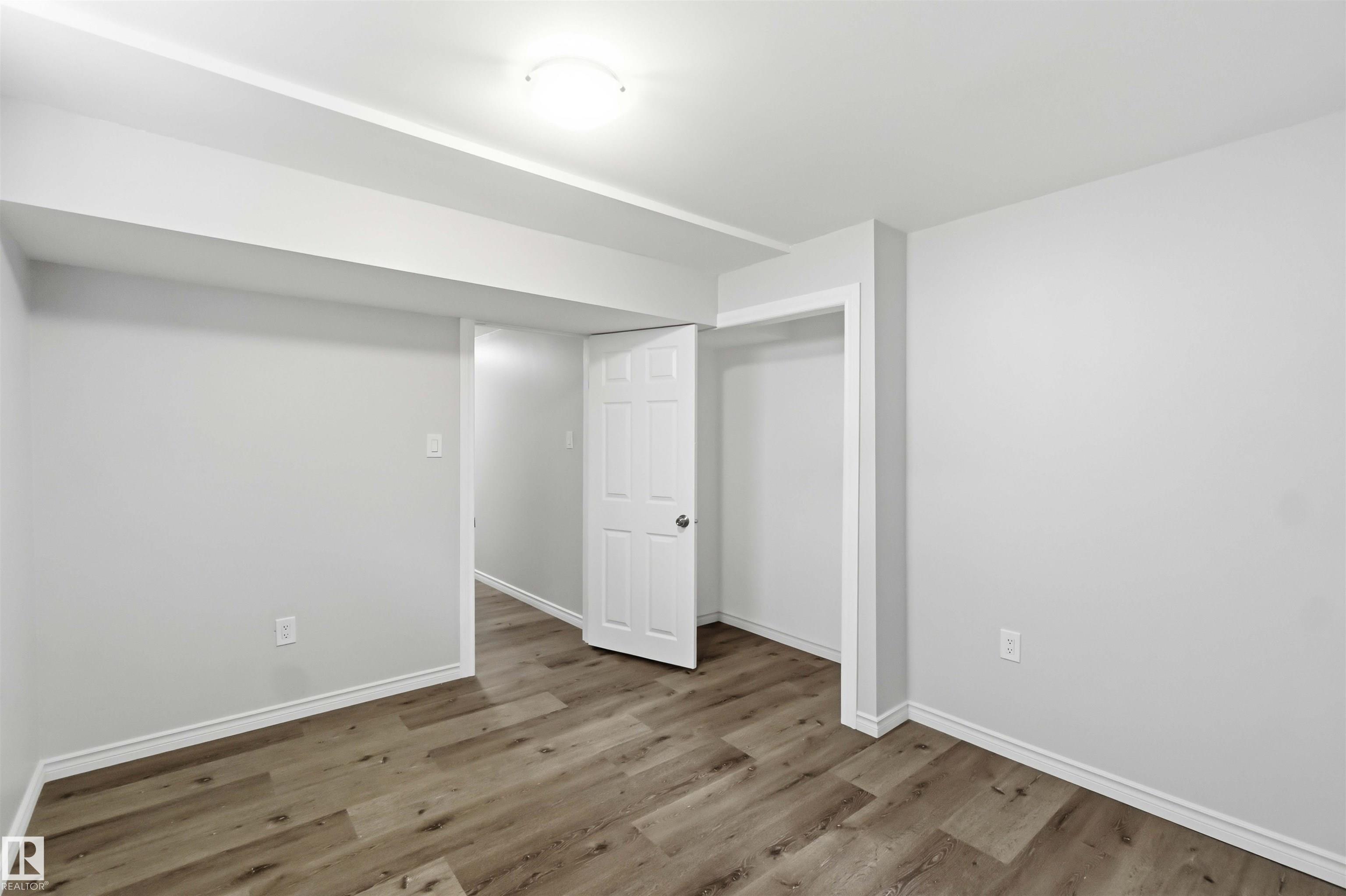 https://zimg.paragon.ice.com/ParagonImages/Property/PM/RAE/225401178/58/0/0/91ef1062679794f2730f74f81ab19288/1/945ff33046c20464e0bf84aa9402d1c3/225401178-a480efcc-daed-4571-9405-66c5f445014f.JPG