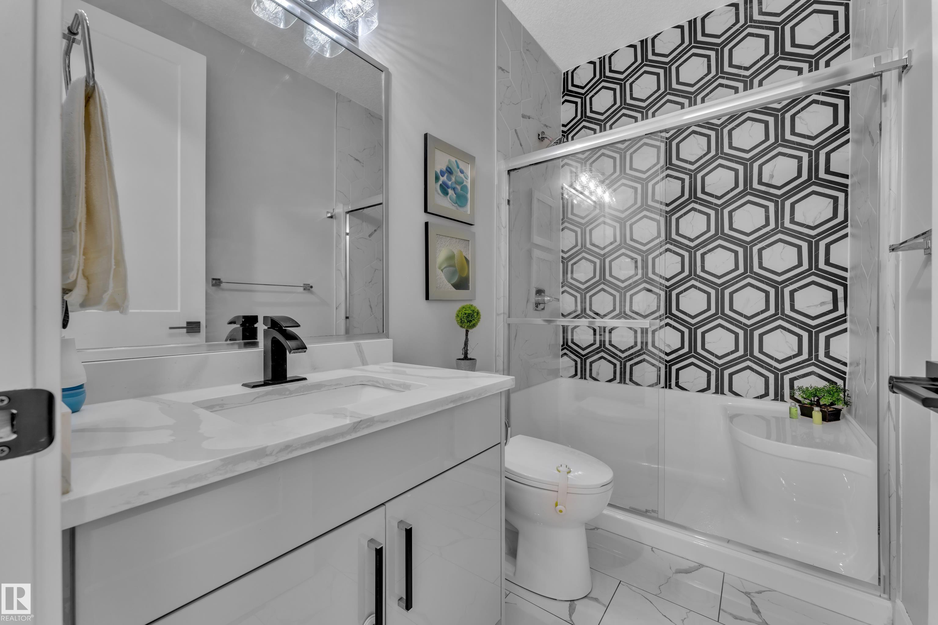 Photo 16 at 8025 174a Avenue NW, Crystallina Nera West, Edmonton