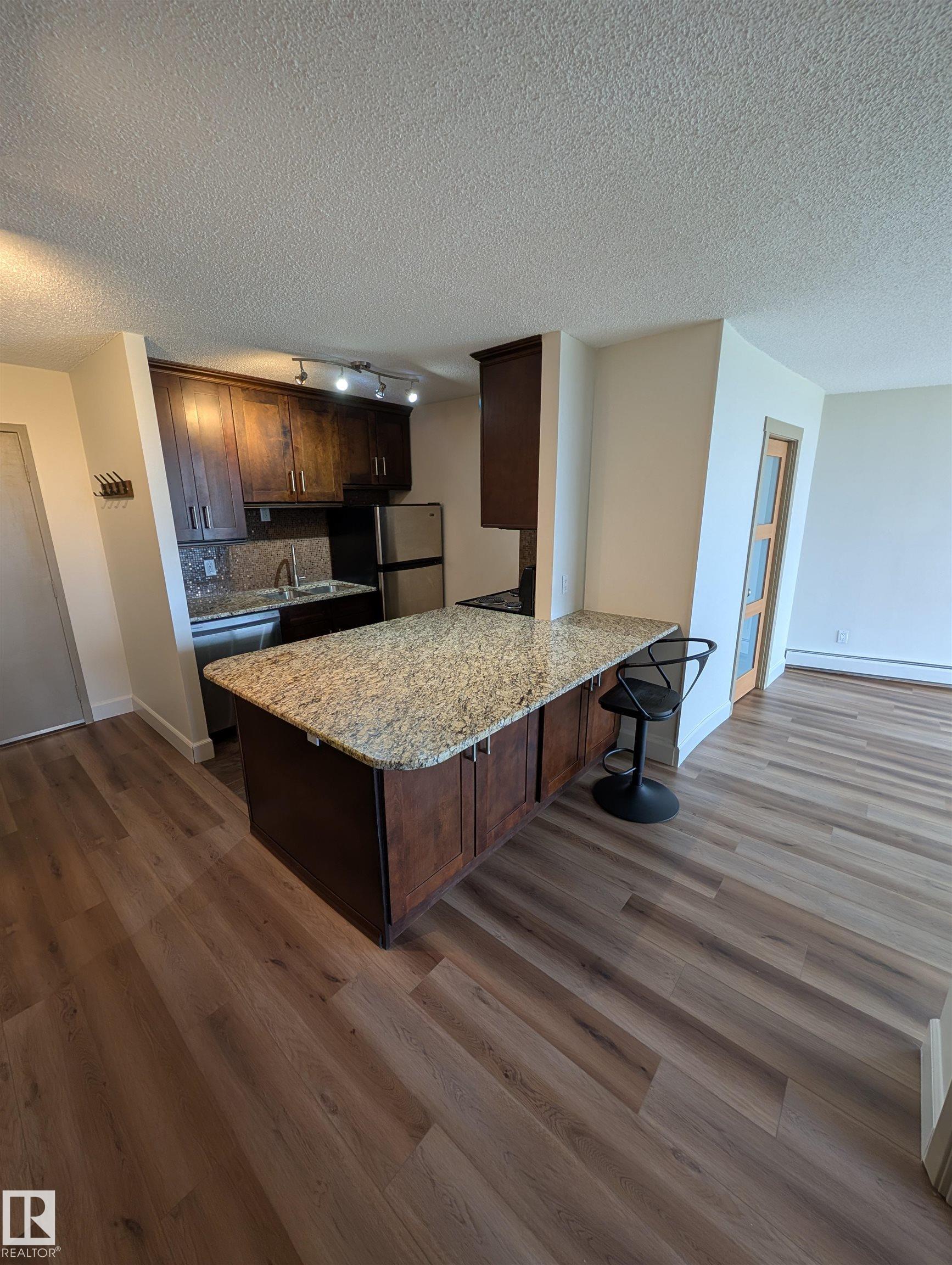 Photo 6 at 705 - 12141 Jasper Avenue NW, Wîhkwêntôwin, Edmonton