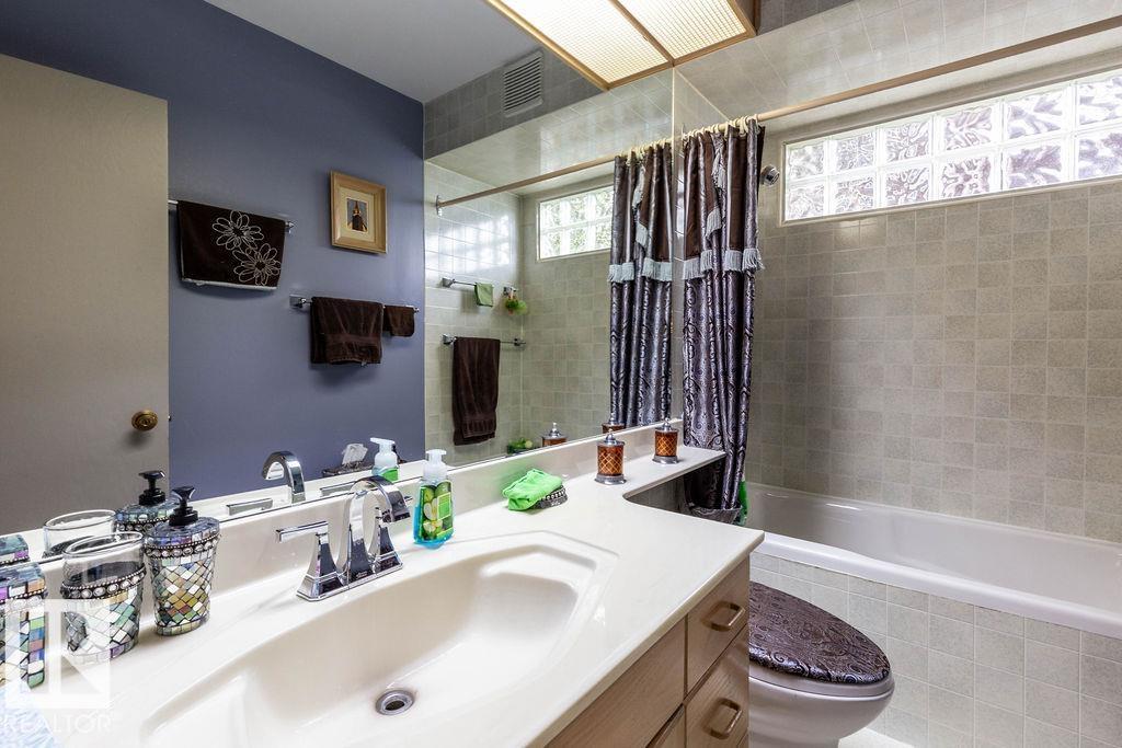 Photo 22 at 14014 106 Avenue NW, Glenora, Edmonton