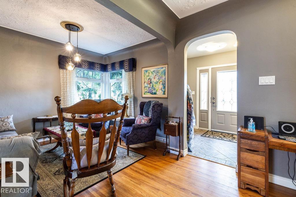 Photo 8 at 14014 106 Avenue NW, Glenora, Edmonton