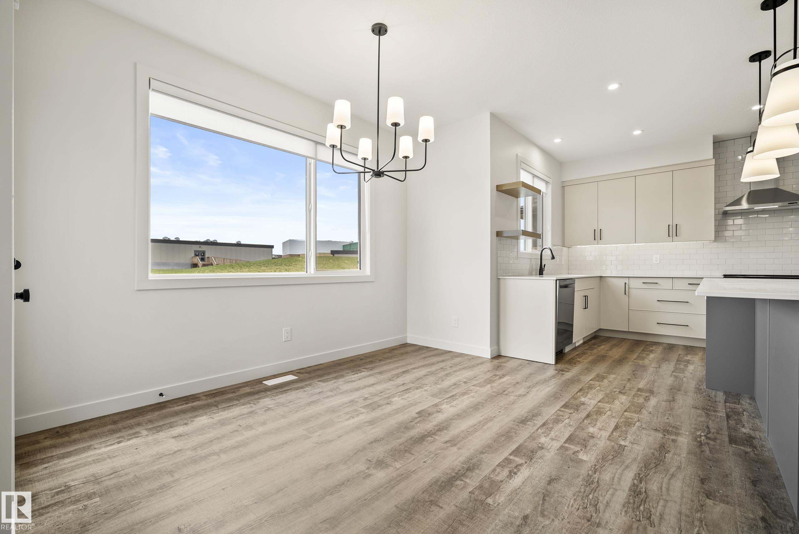 Photo 16 at 31 Prescott Close, Prescott, Spruce Grove