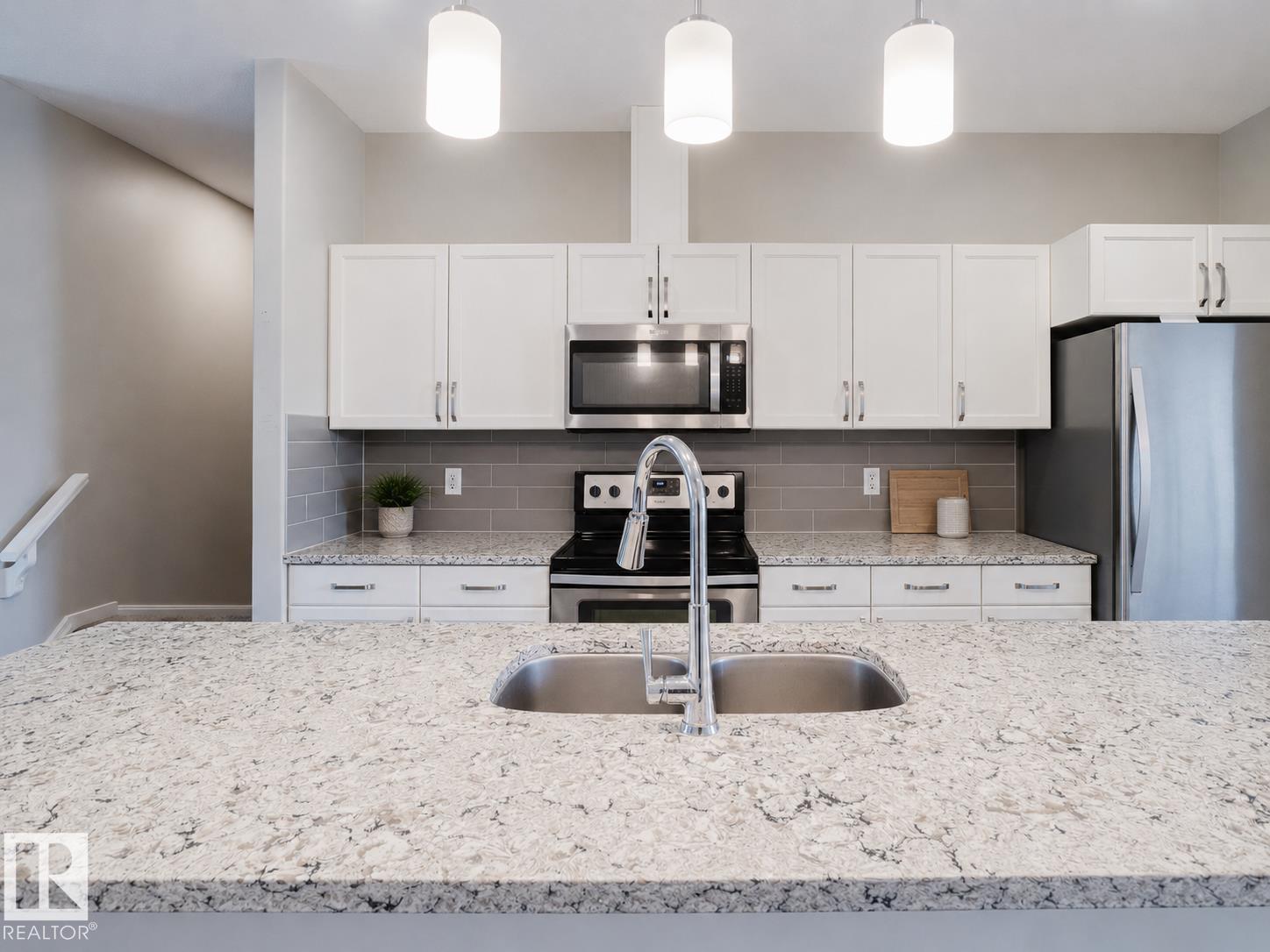 Photo 7 at 328 West Haven Drive, West Haven Park, Leduc