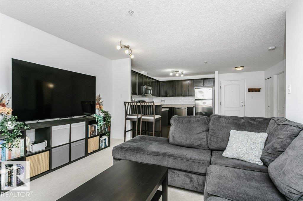 https://zimg.paragon.ice.com/ParagonImages/Property/PM/RAE/225401191/8/0/0/84a75d9a45e1de1b1db66bdd8884267b/1/a2b379f741c2c00bfef28e9ea853fb48/225401191-caa1e20a-6fb0-4eb4-a7f8-62f589b55b01.JPG