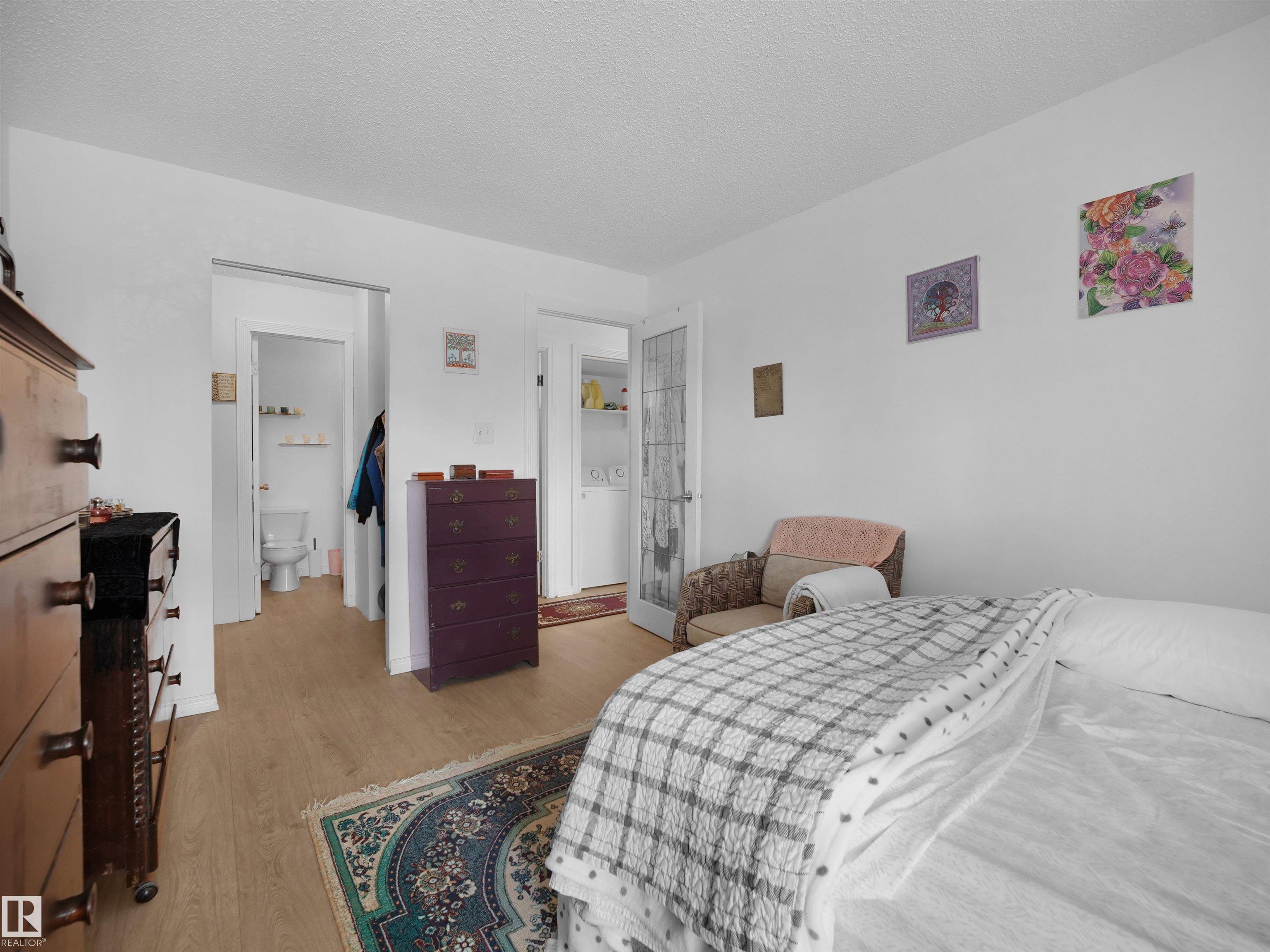 https://zimg.paragon.ice.com/ParagonImages/Property/PM/RAE/225401196/18/0/0/78cd586af18bbb09a24714991730632d/1/5cbfd63b7bead4de230dba1c84793318/225401196-65e1901e-3d91-4d16-b5bb-80c359003fad.JPG
