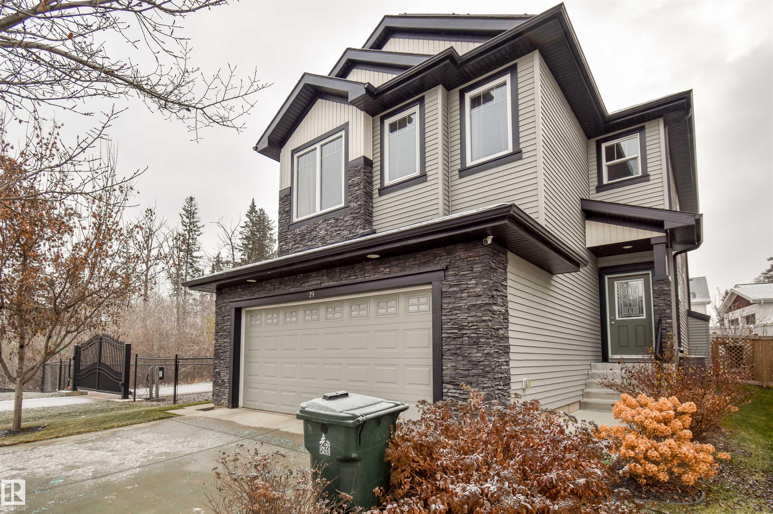 19 Meadowgrove Lane, McLaughlin, Spruce Grove