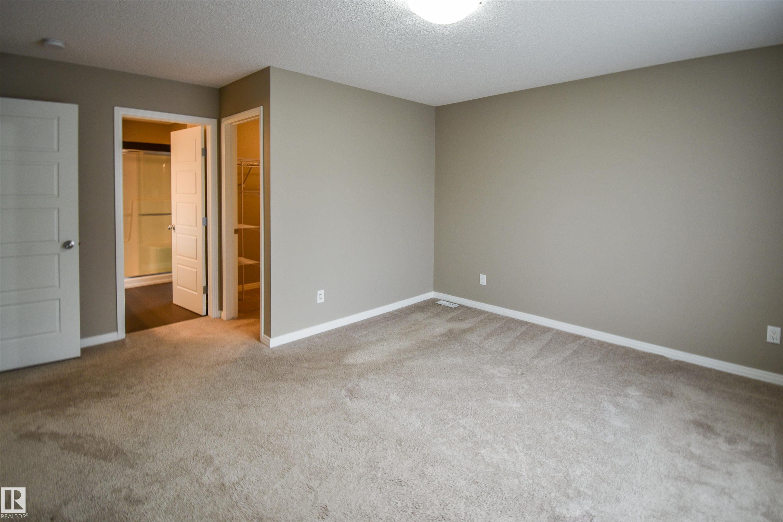 Photo 14 at 19 Meadowgrove Lane, McLaughlin, Spruce Grove