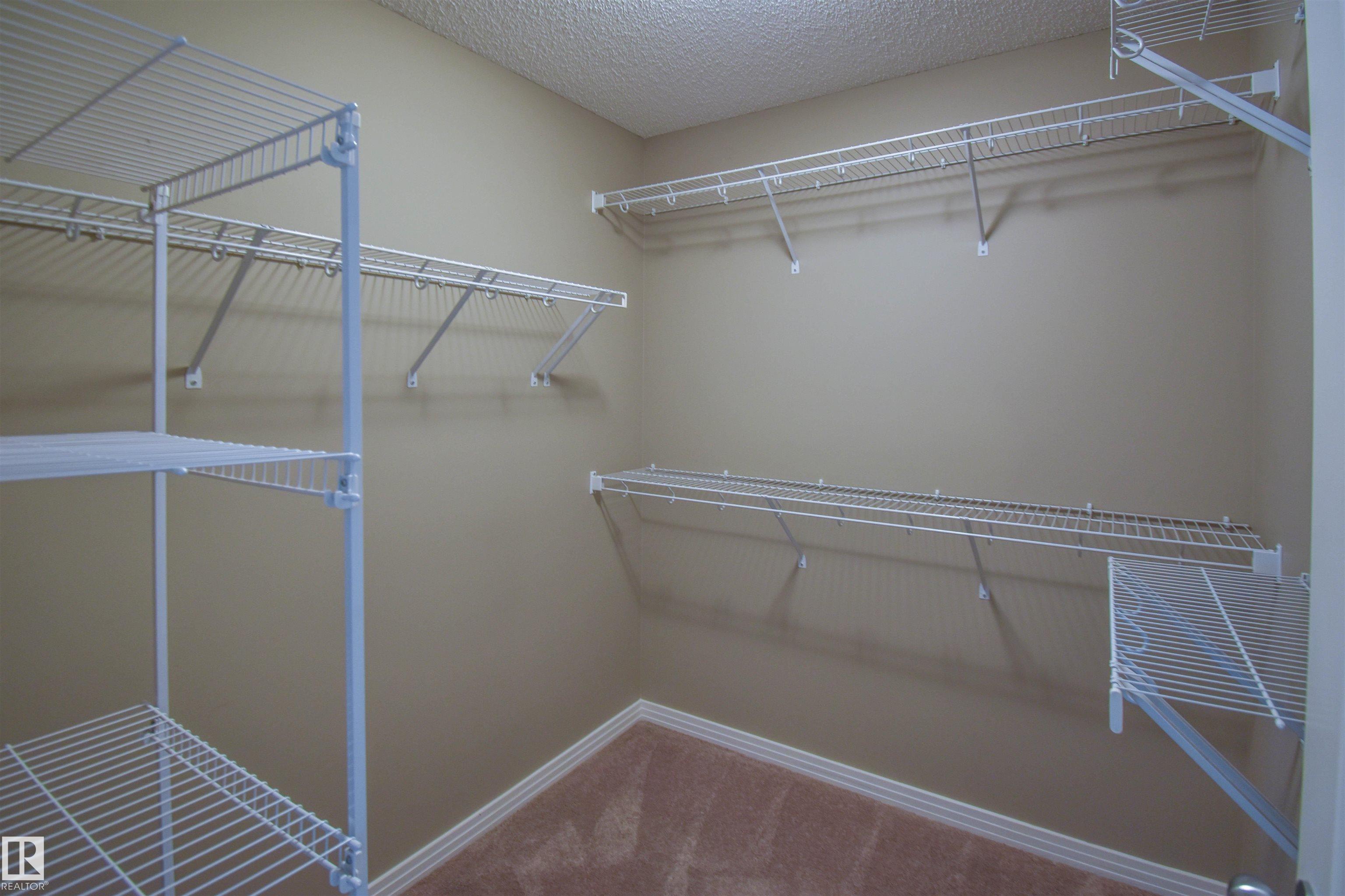 Photo 18 at 19 Meadowgrove Lane, McLaughlin, Spruce Grove