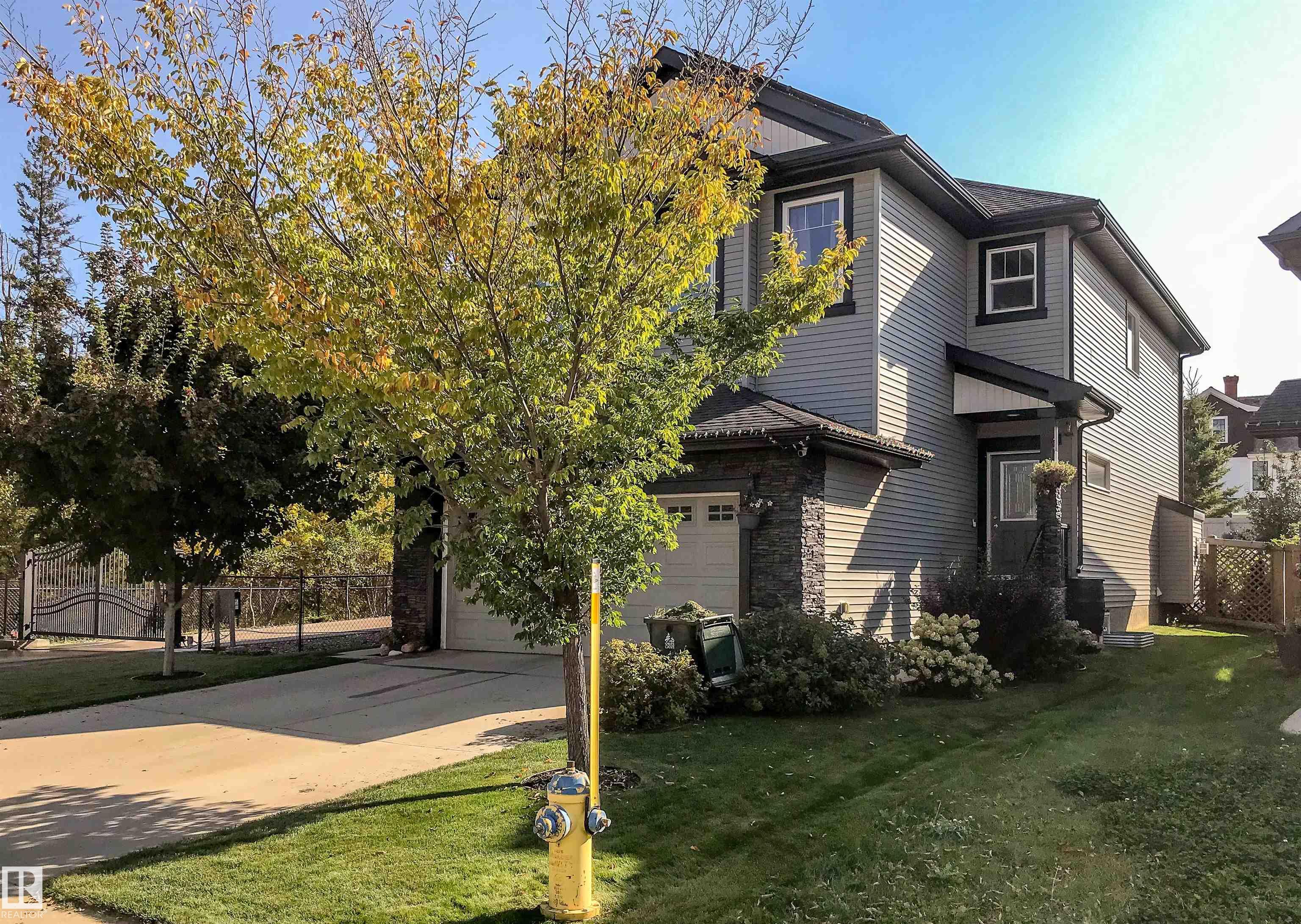 Photo 43 at 19 Meadowgrove Lane, McLaughlin, Spruce Grove
