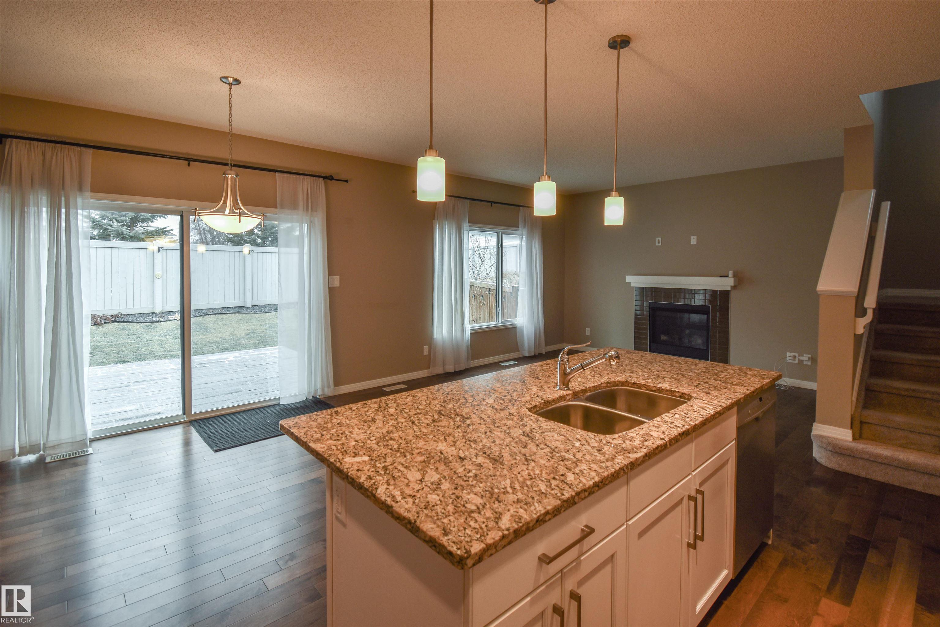 Photo 7 at 19 Meadowgrove Lane, McLaughlin, Spruce Grove