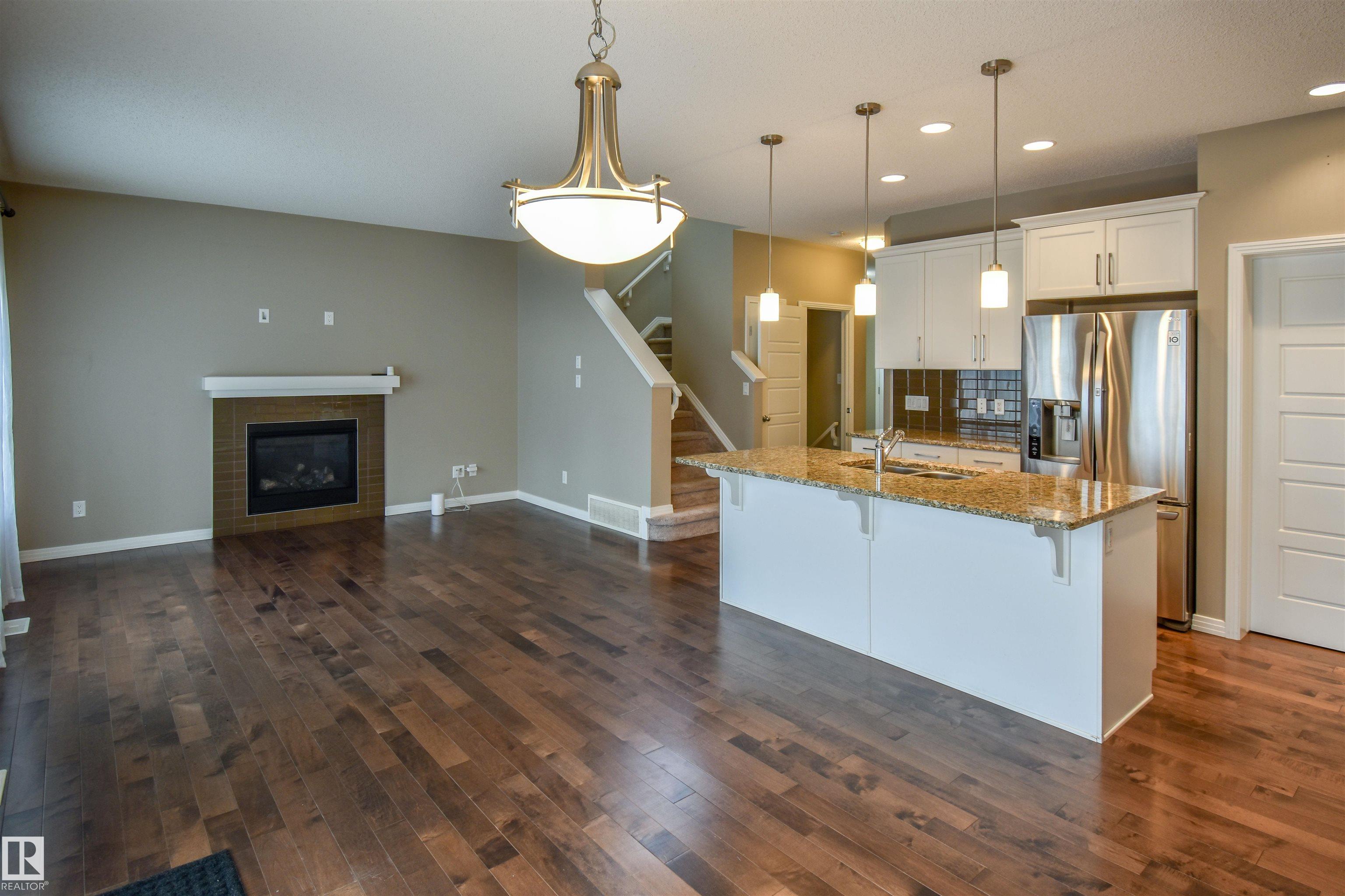 Photo 8 at 19 Meadowgrove Lane, McLaughlin, Spruce Grove