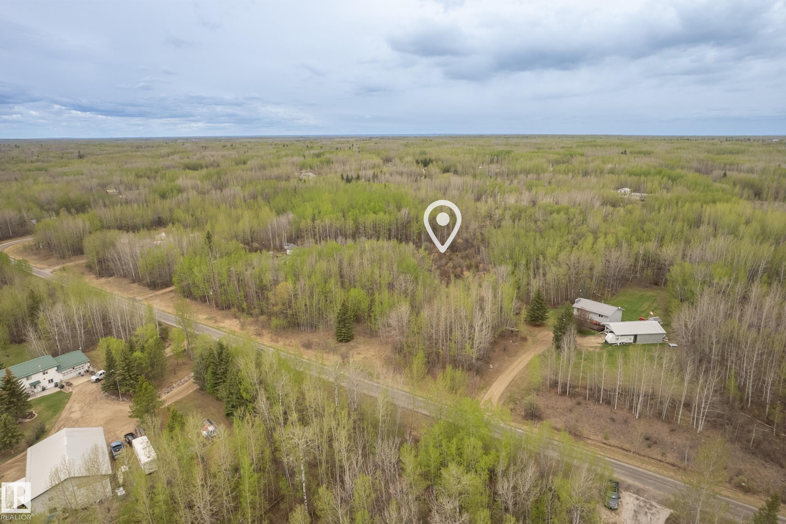 Photo 7 at 25 - 53322 Rge Road 25, Yellowhead Estates, Rural Parkland County